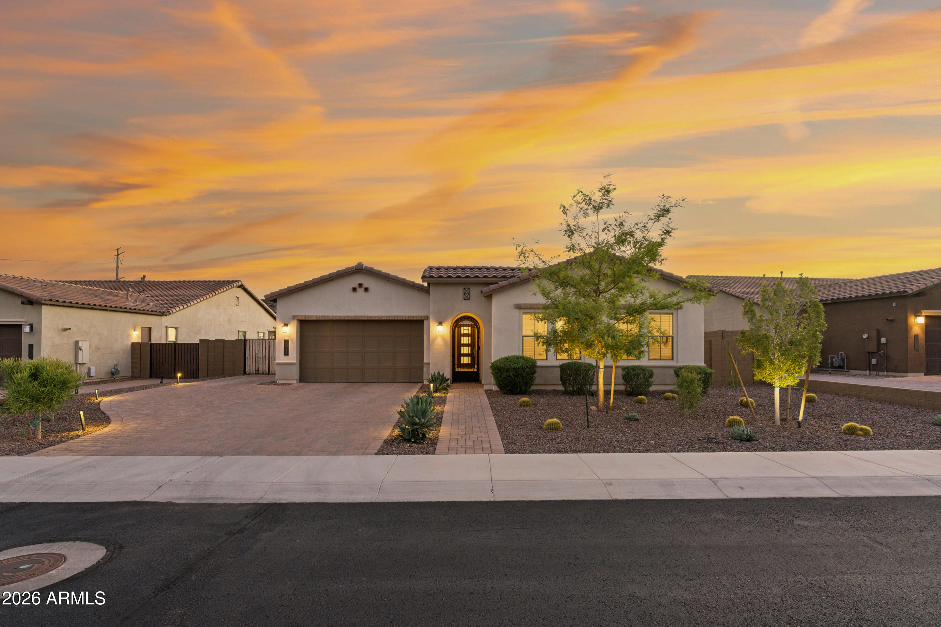 2015 E Villa Linda Drive — photo