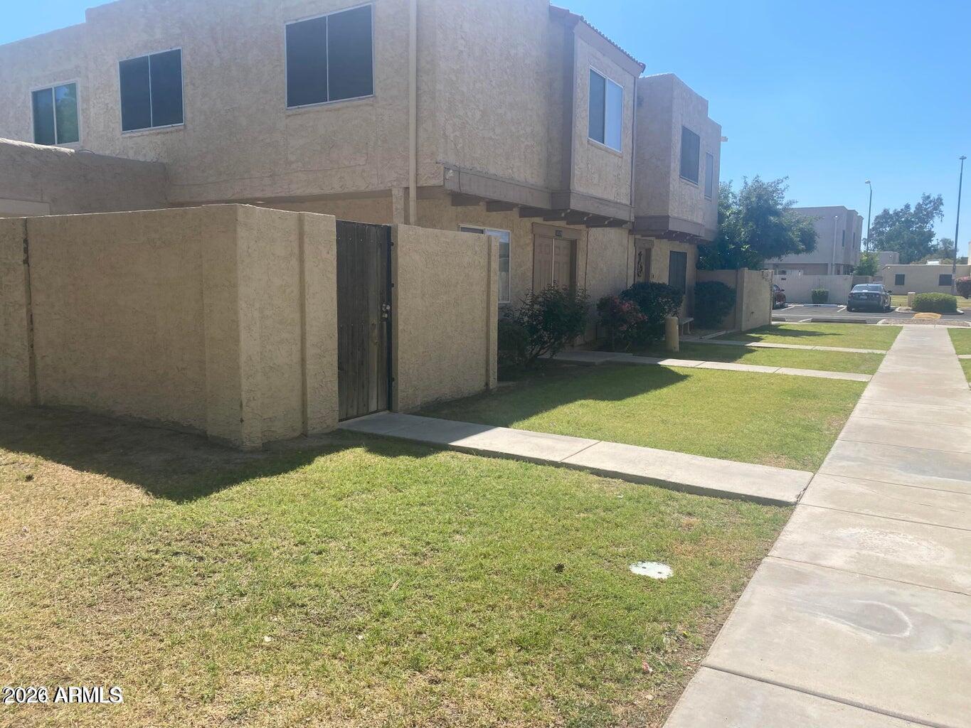 14009 N 53rd Drive — photo