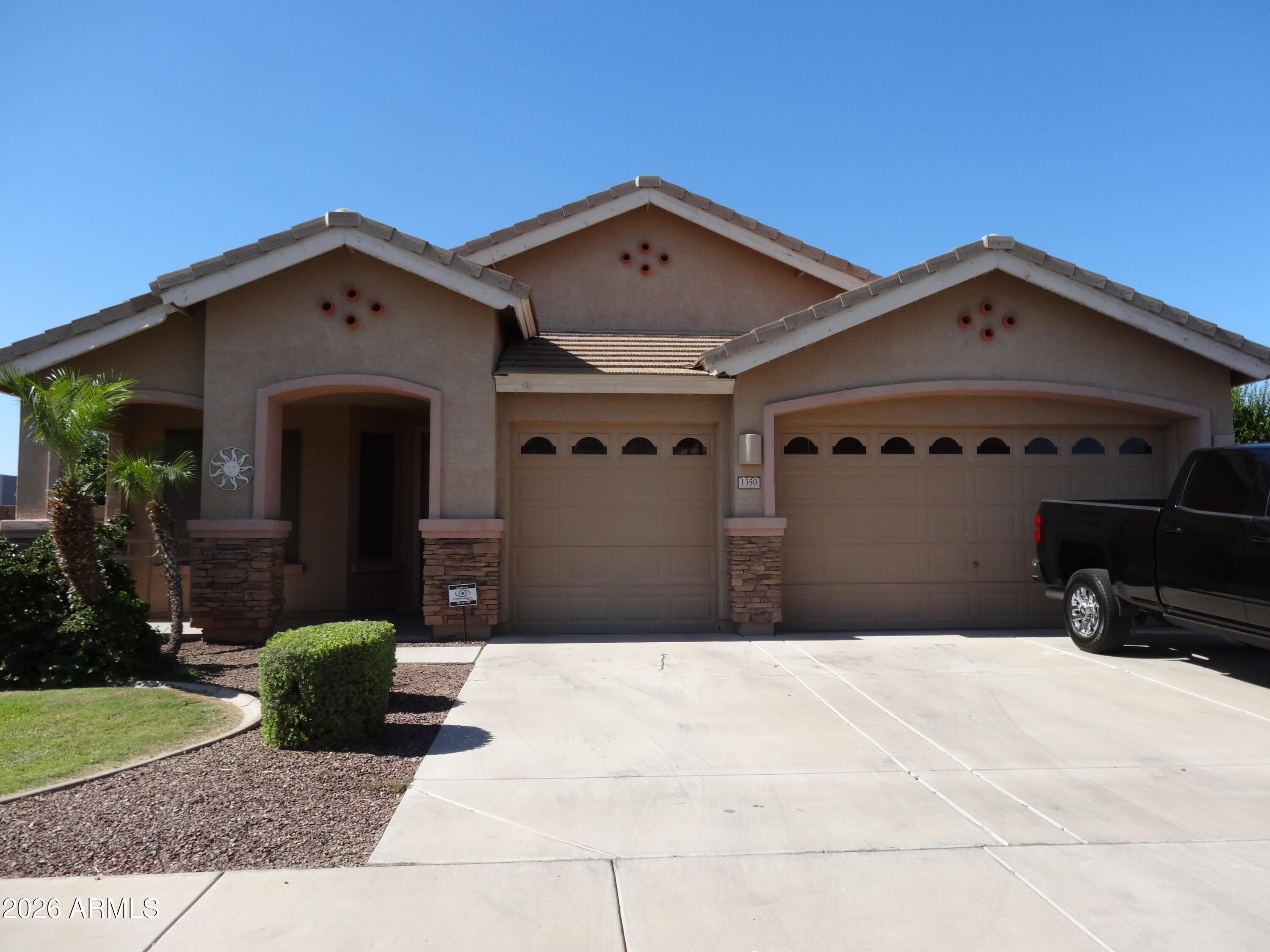 1350 E Indigo Drive — photo