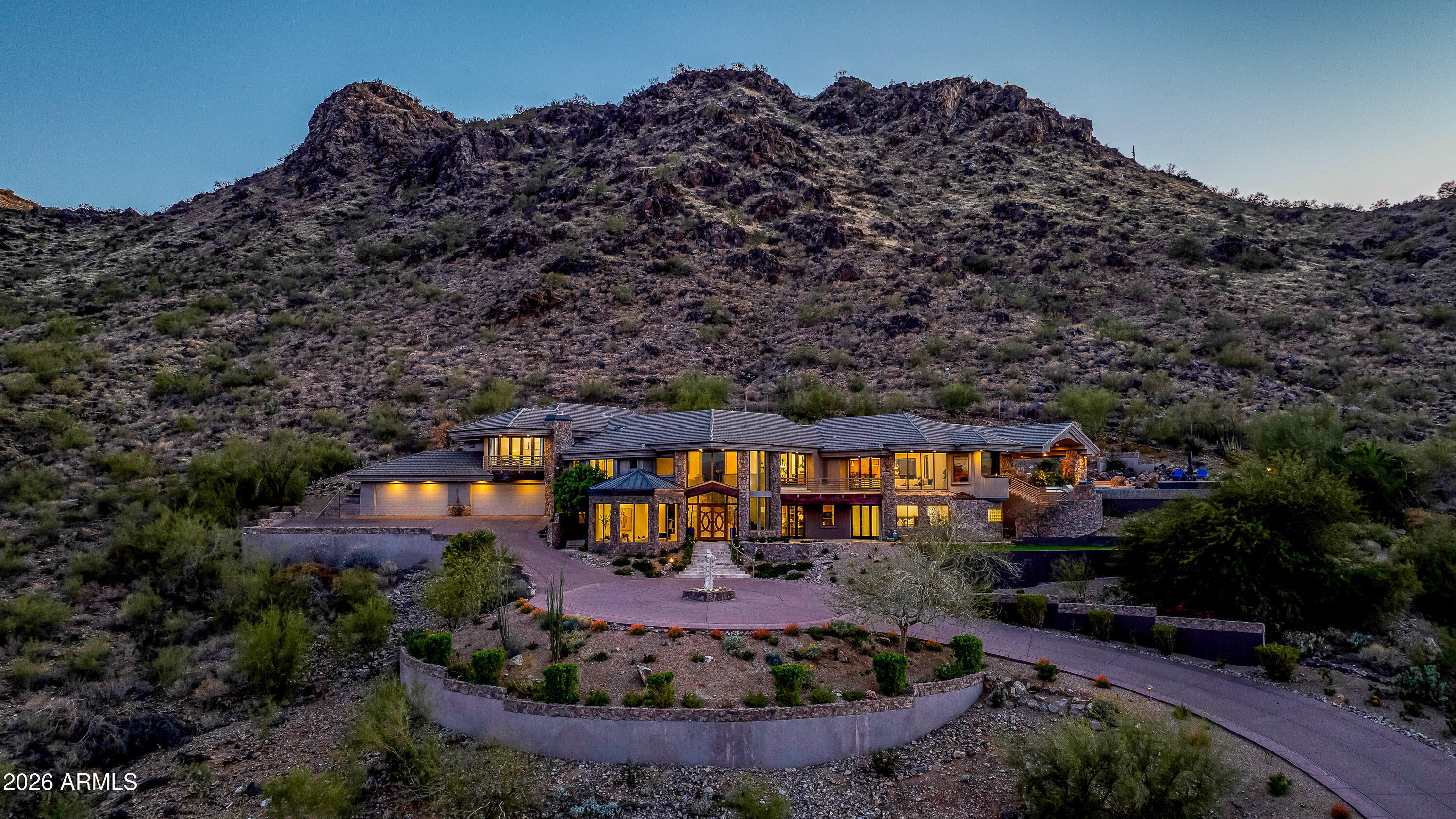 8060 N Mummy Mountain Road — photo