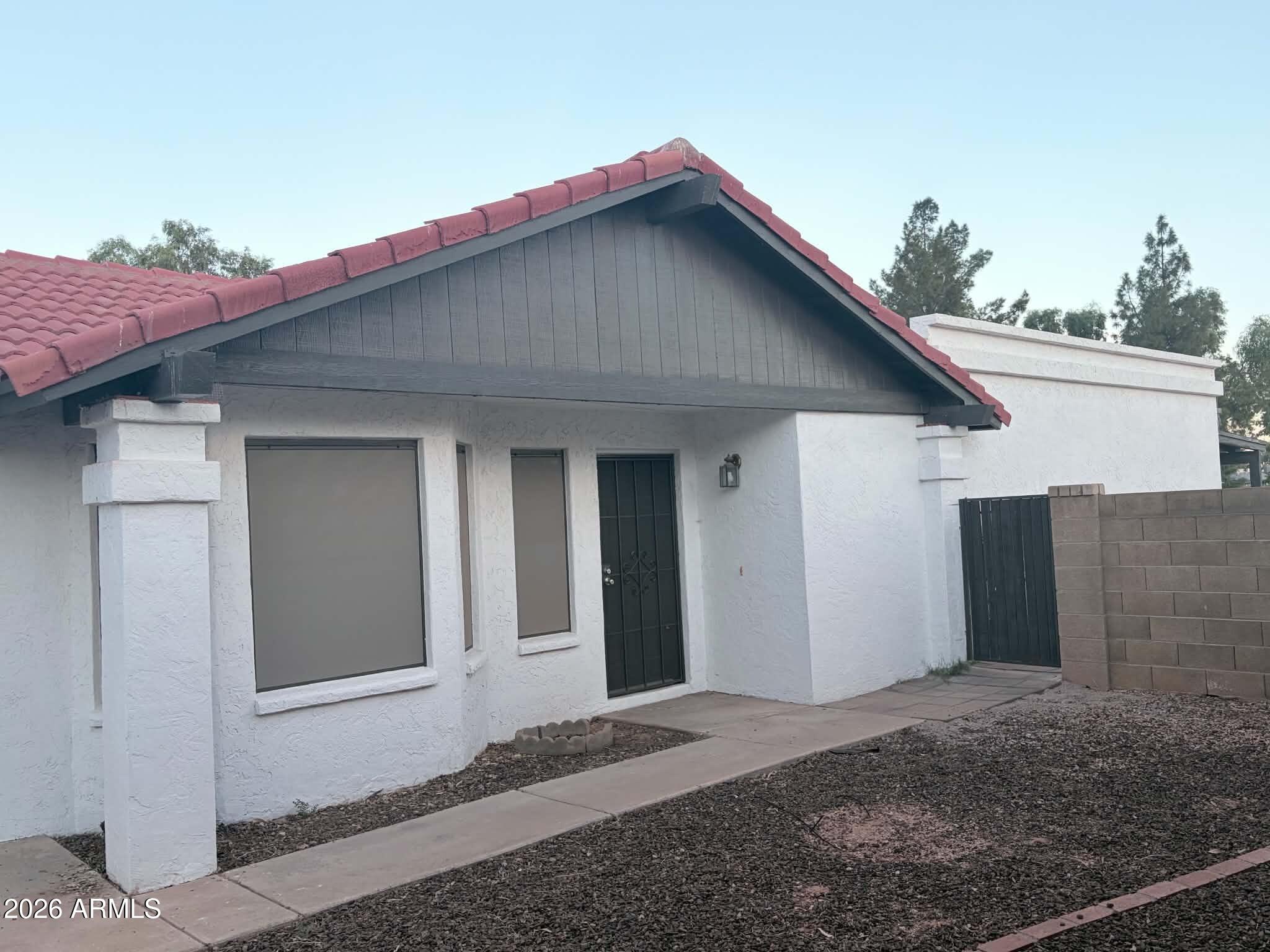 1151 W Laredo Street — photo