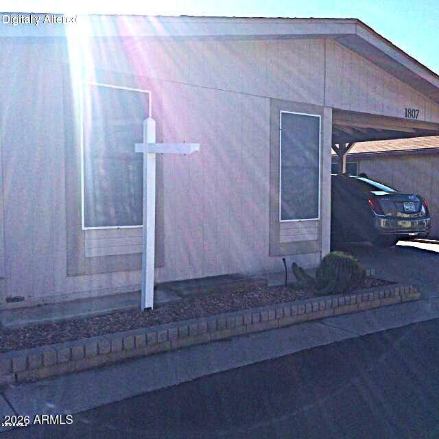 1807 E Augusta Avenue — photo