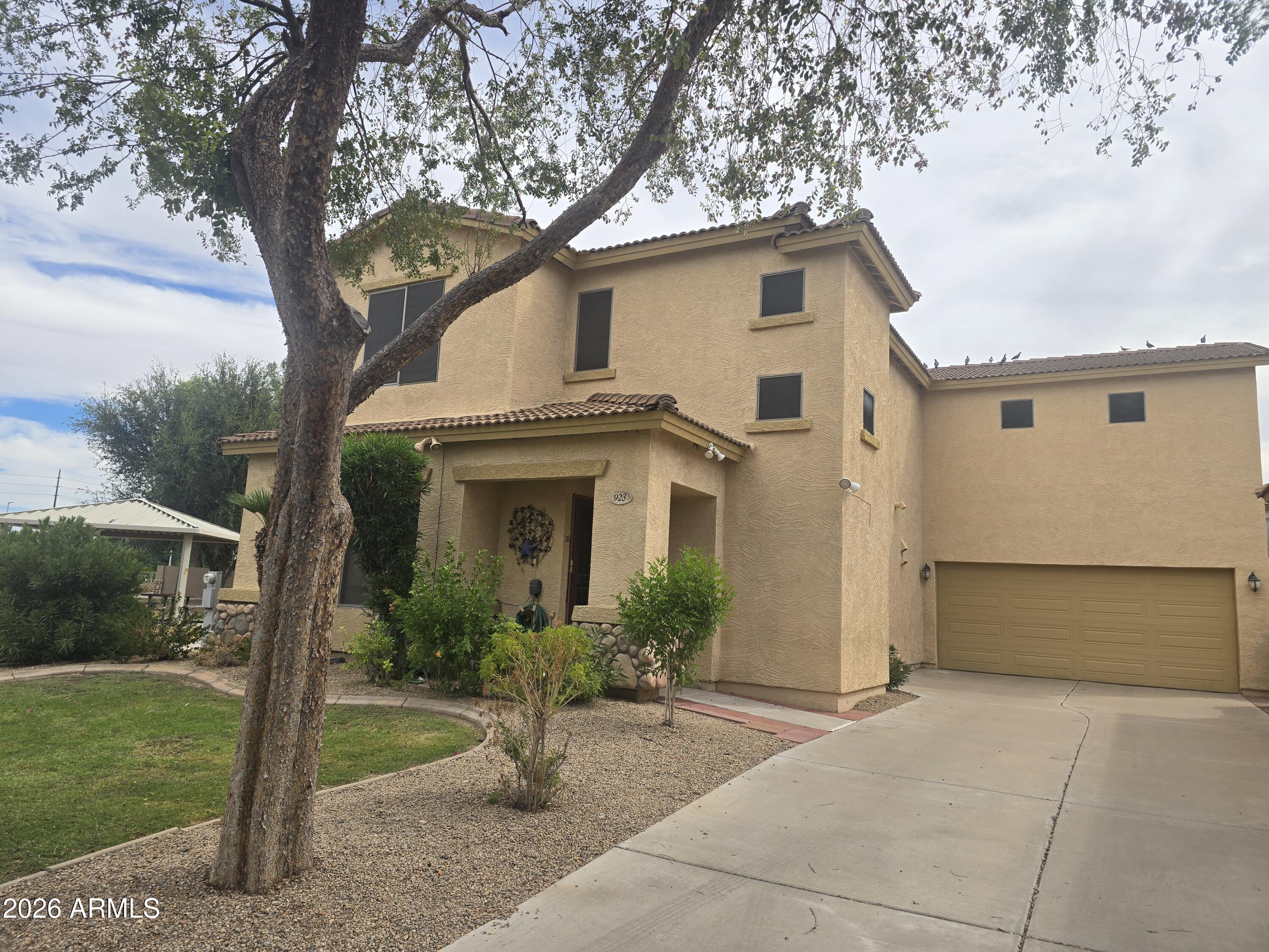 923 E Savannah Drive — photo