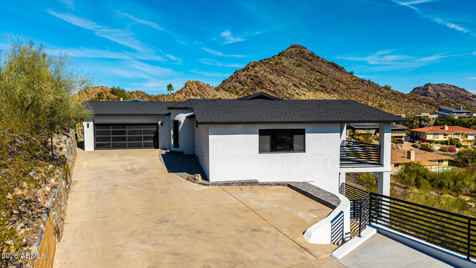 1402 E Las Palmaritas Drive — photo