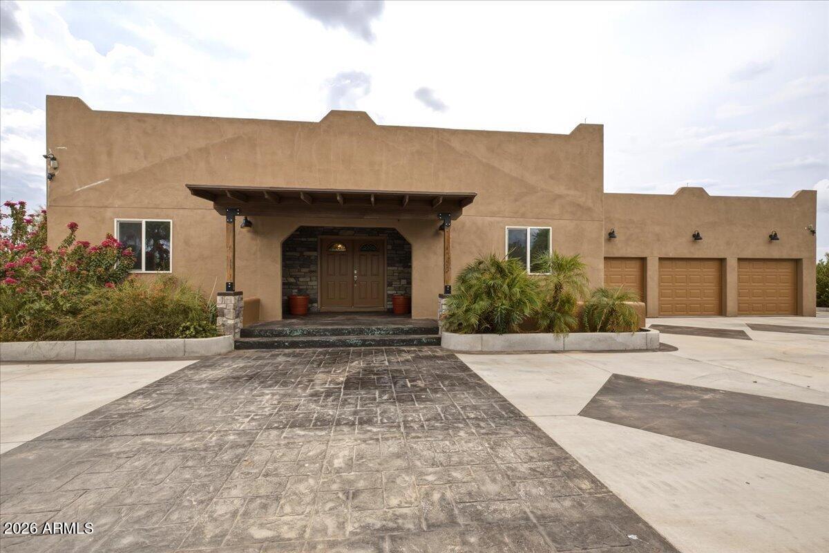 11037 E Grove Street — photo