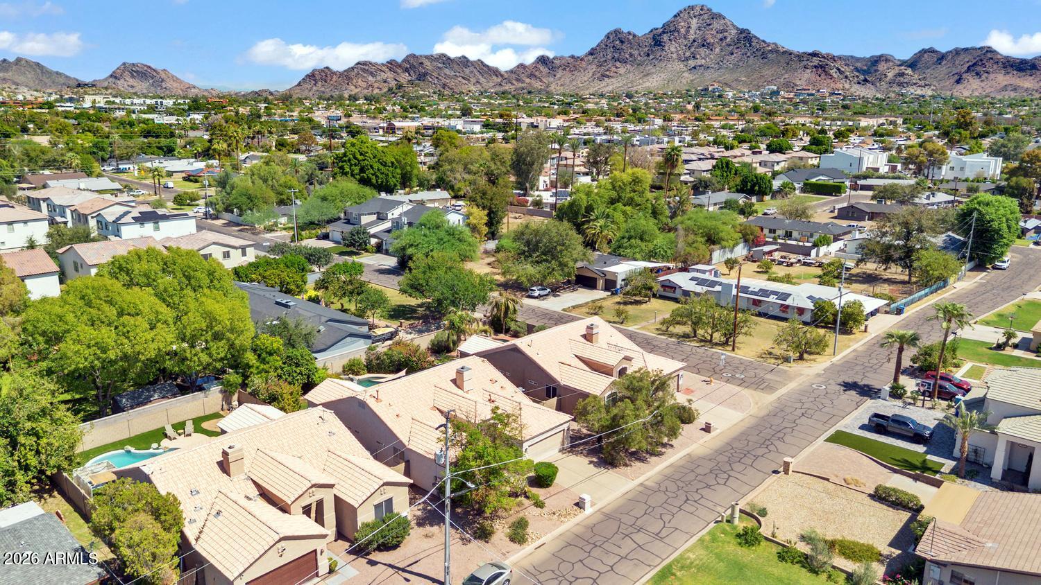 1426 E McLellan Boulevard, Phoenix, AZ 85014 — photo 2