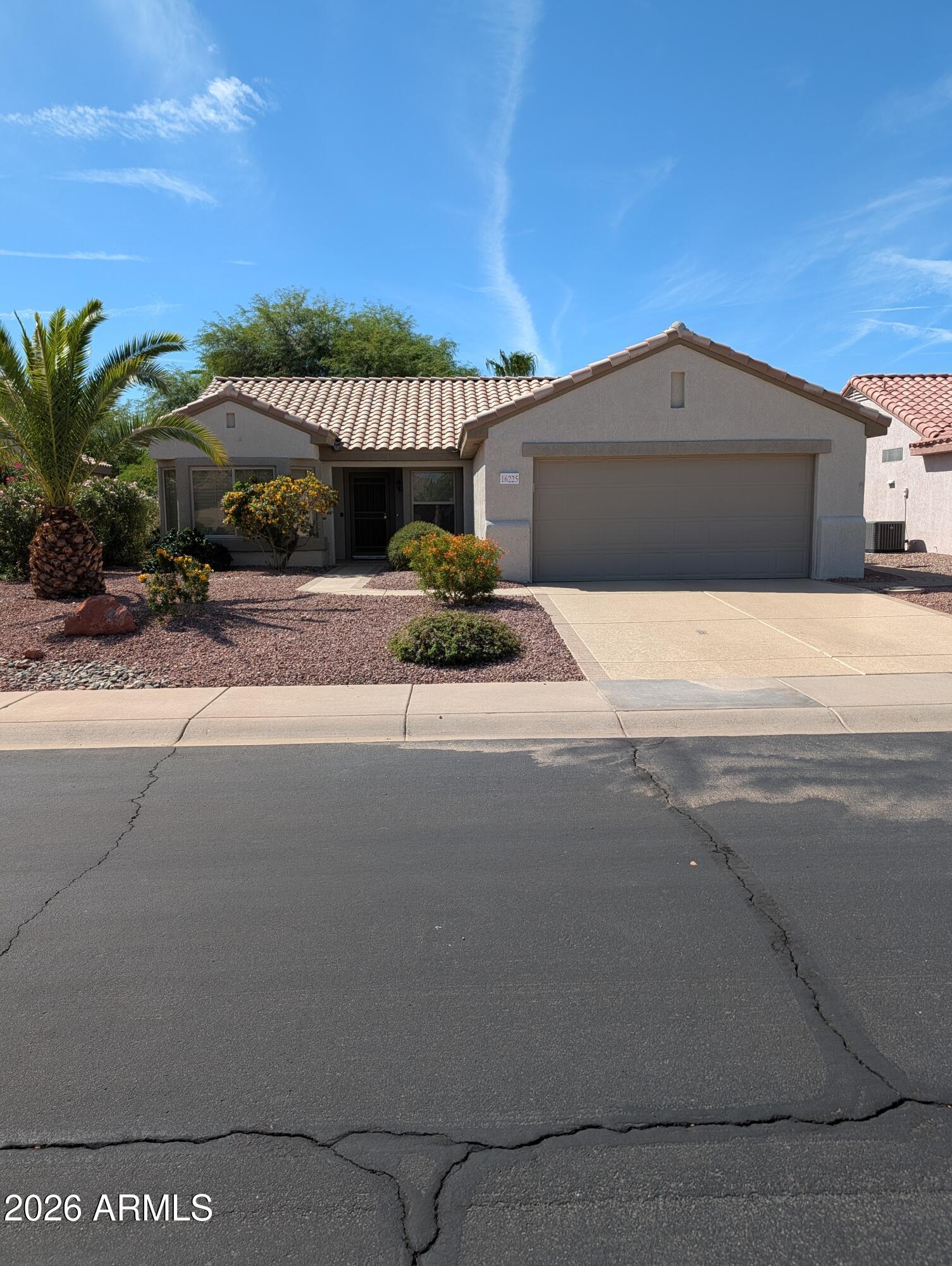 16225 W Tapatio Drive — photo