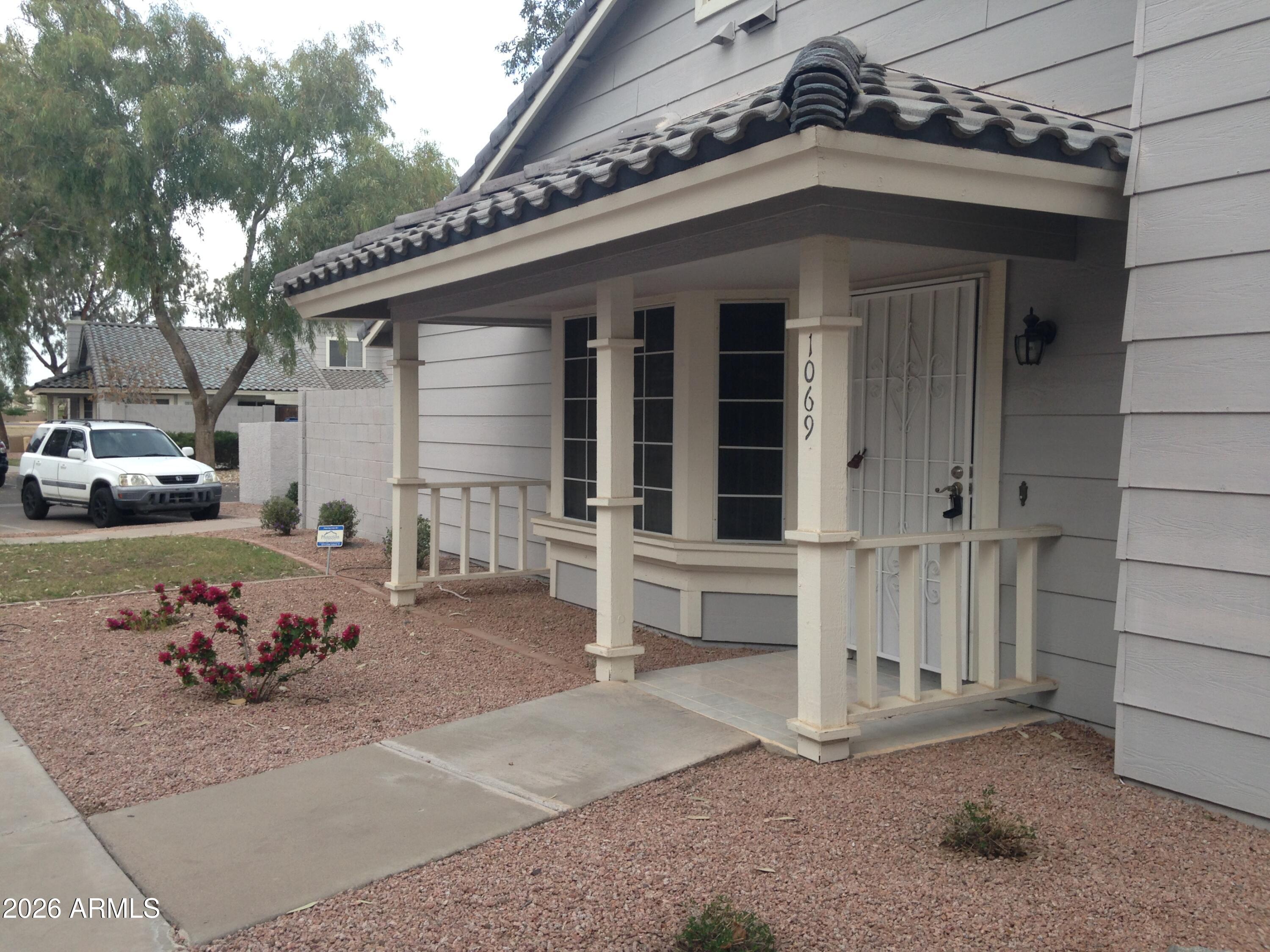860 N McQueen Road 1069 — photo