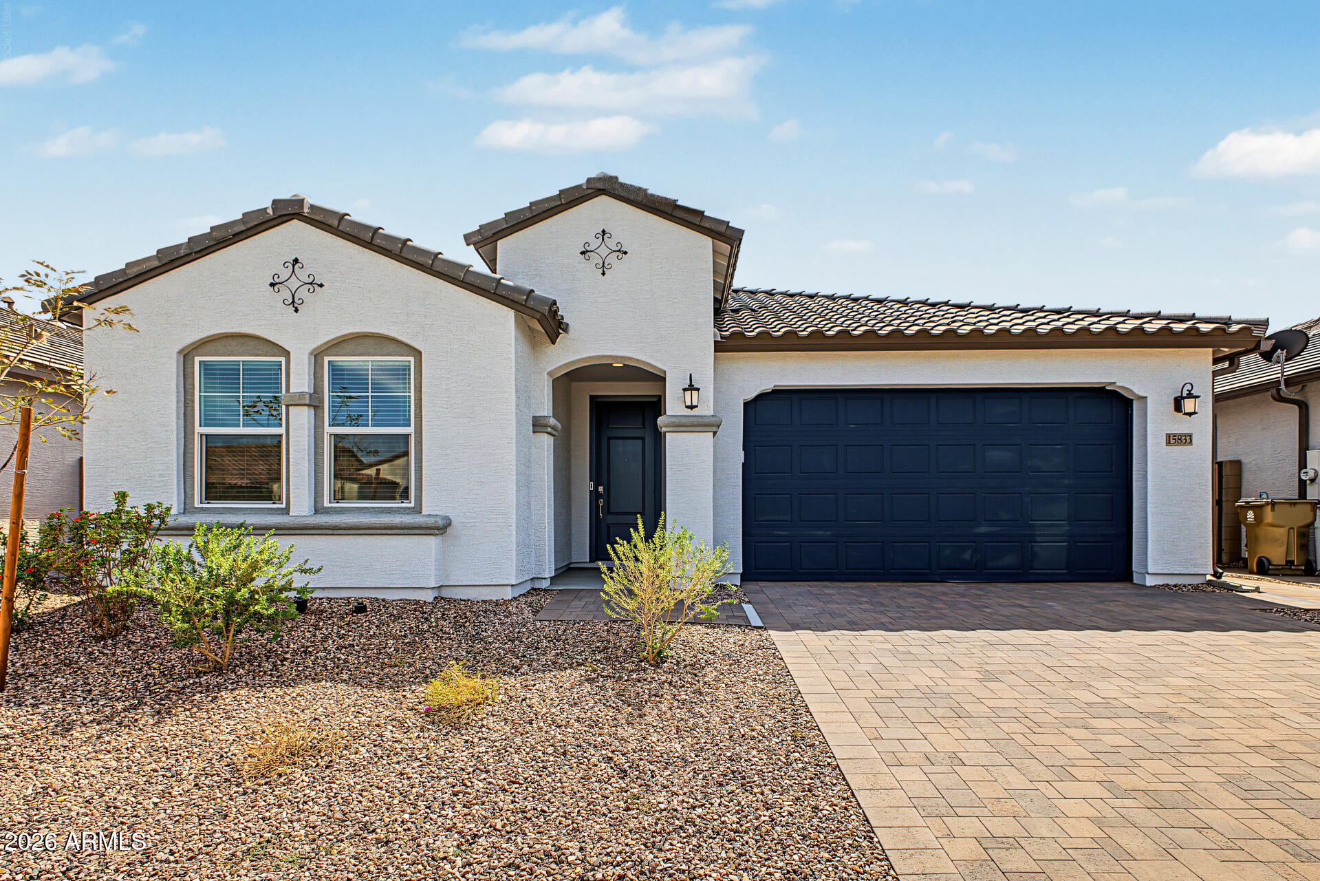 15833 W Kendall Street — photo