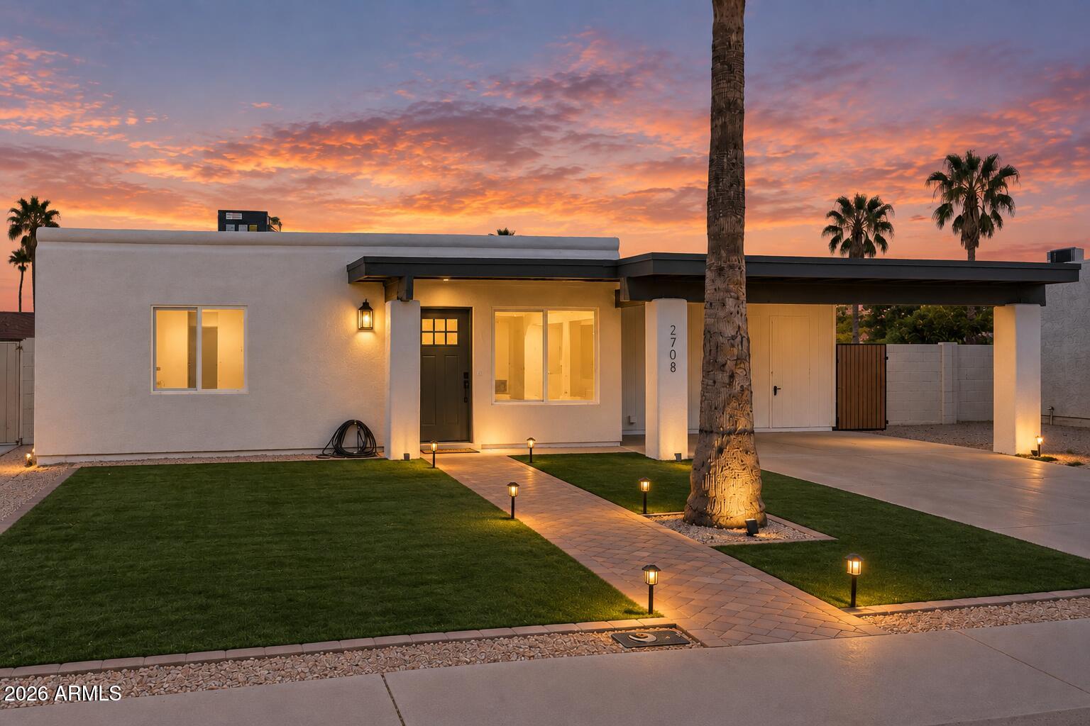 2708 W Dunbar Drive — photo