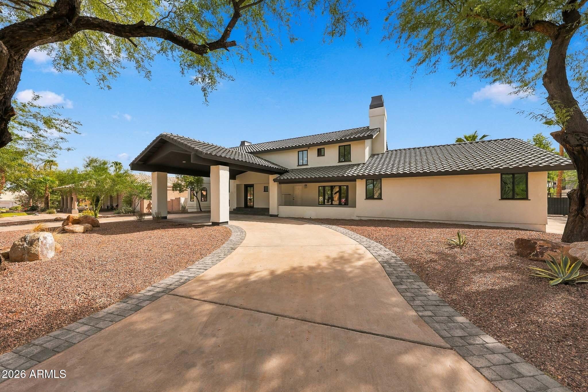 3307 E Coconino Street — photo