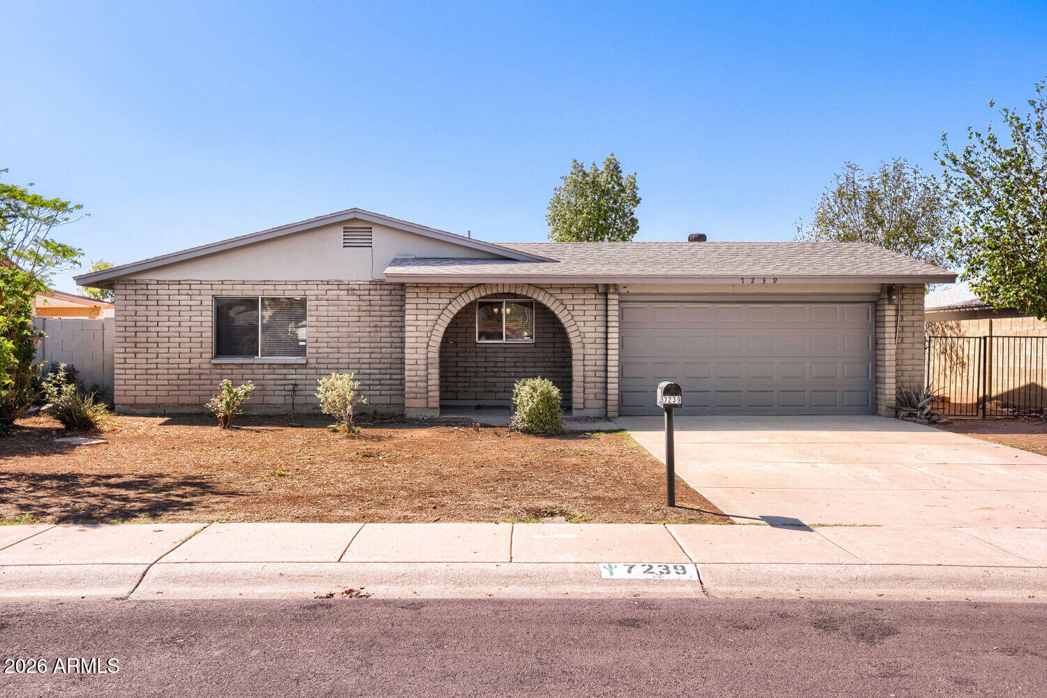 7239 W Cavalier Drive — photo