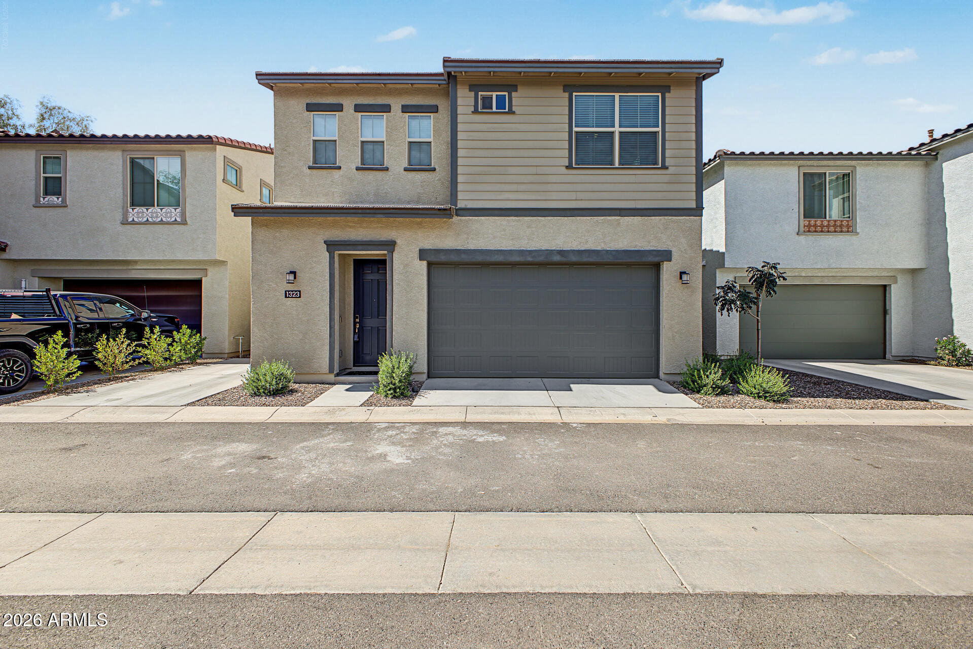 1323 W Bluejay Drive — photo