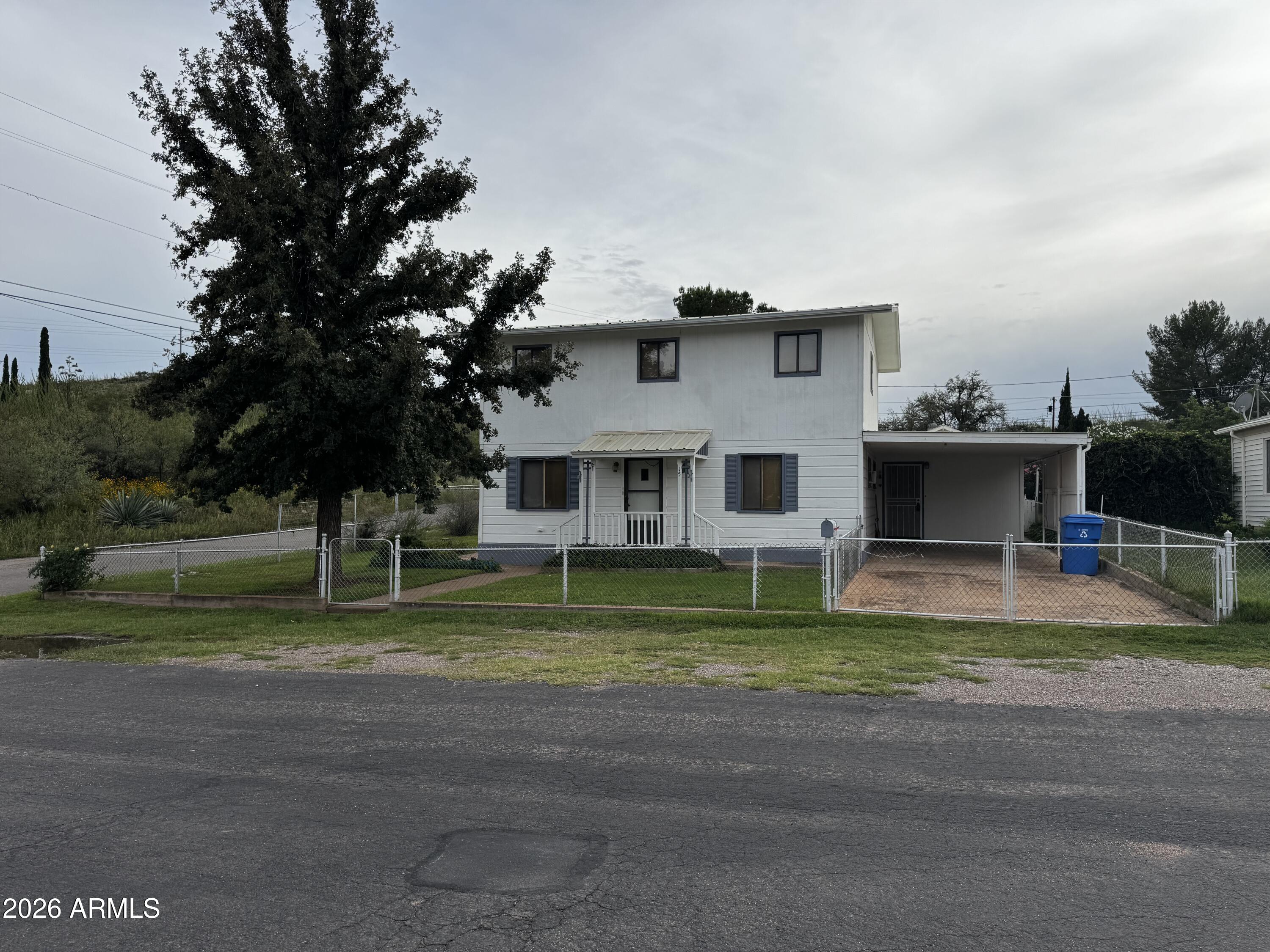 15 E Sacramento Avenue — photo