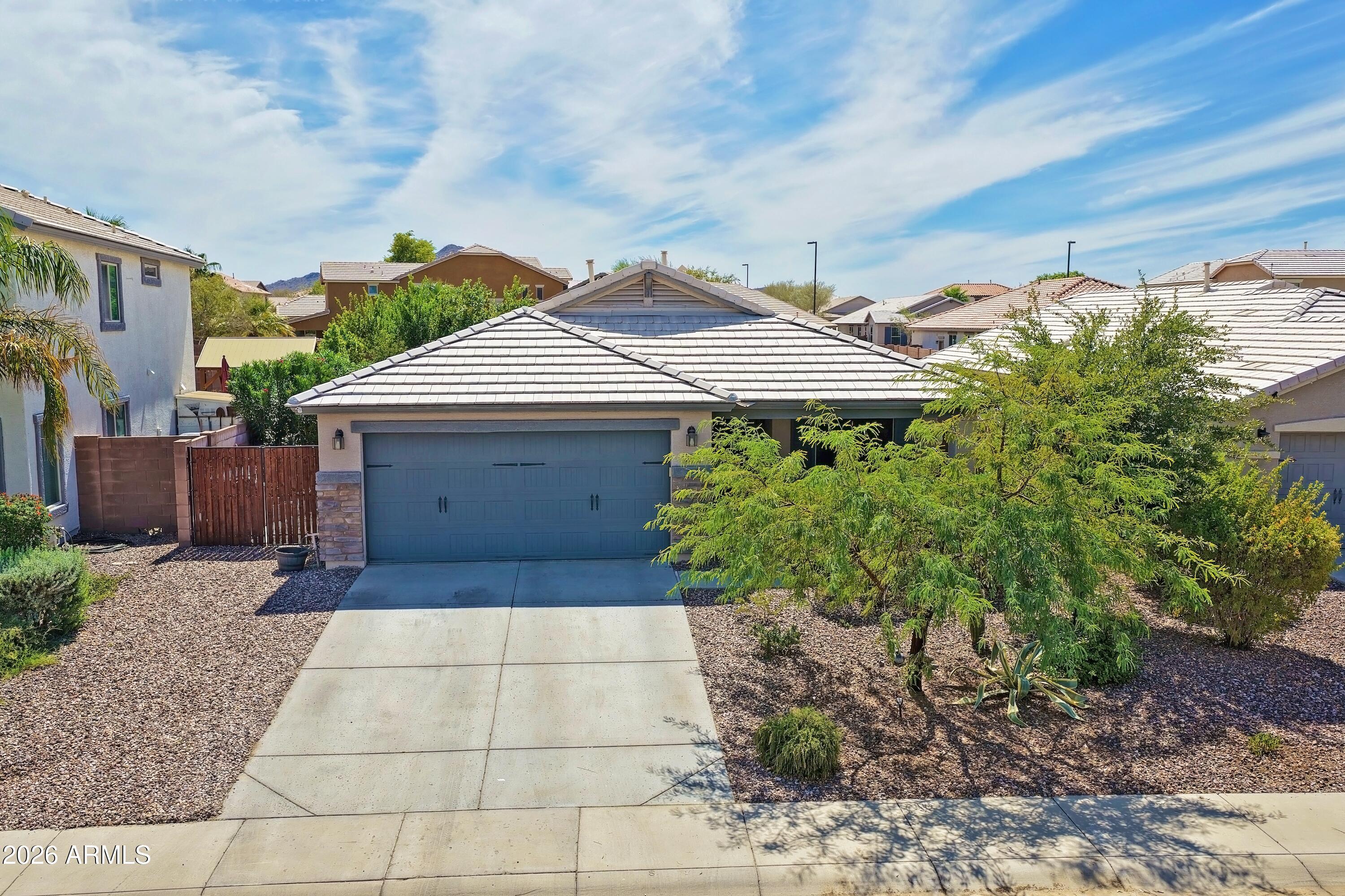 2065 E Lindrick Drive — photo