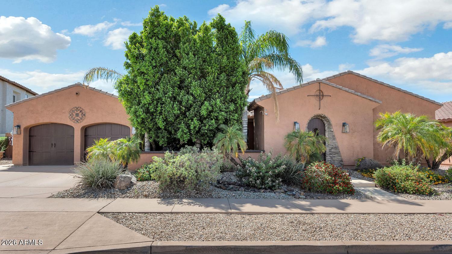 2703 W Languid Lane — photo