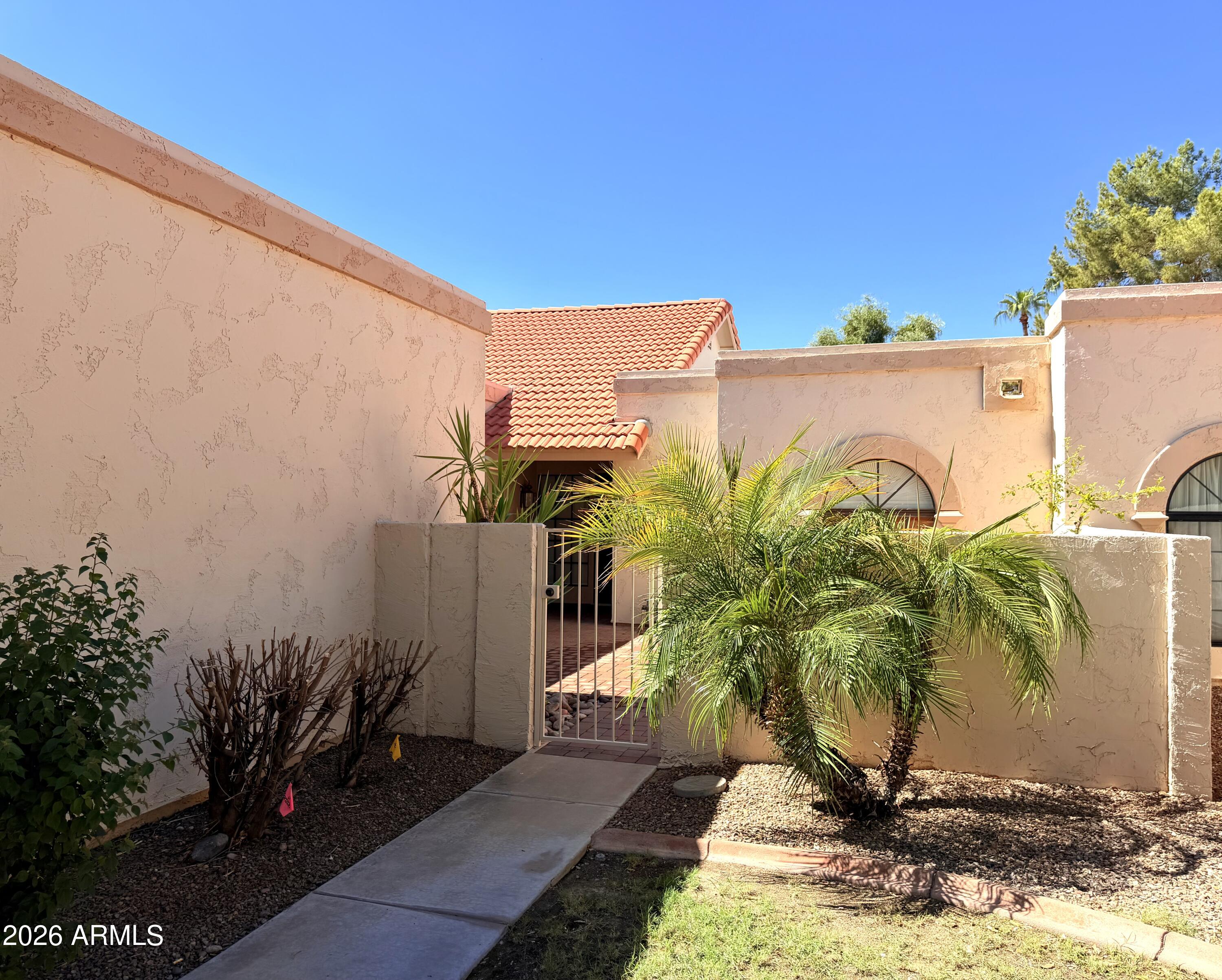 9404 W Morrow Drive — photo