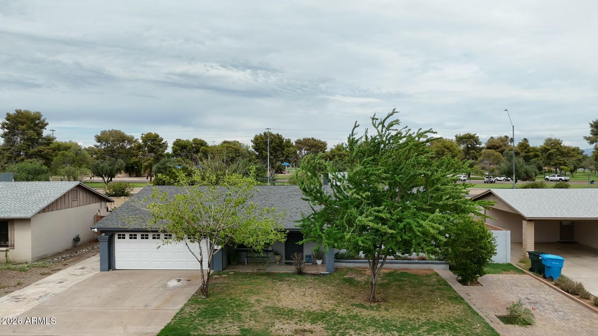 3458 E Shaw Butte Drive — photo