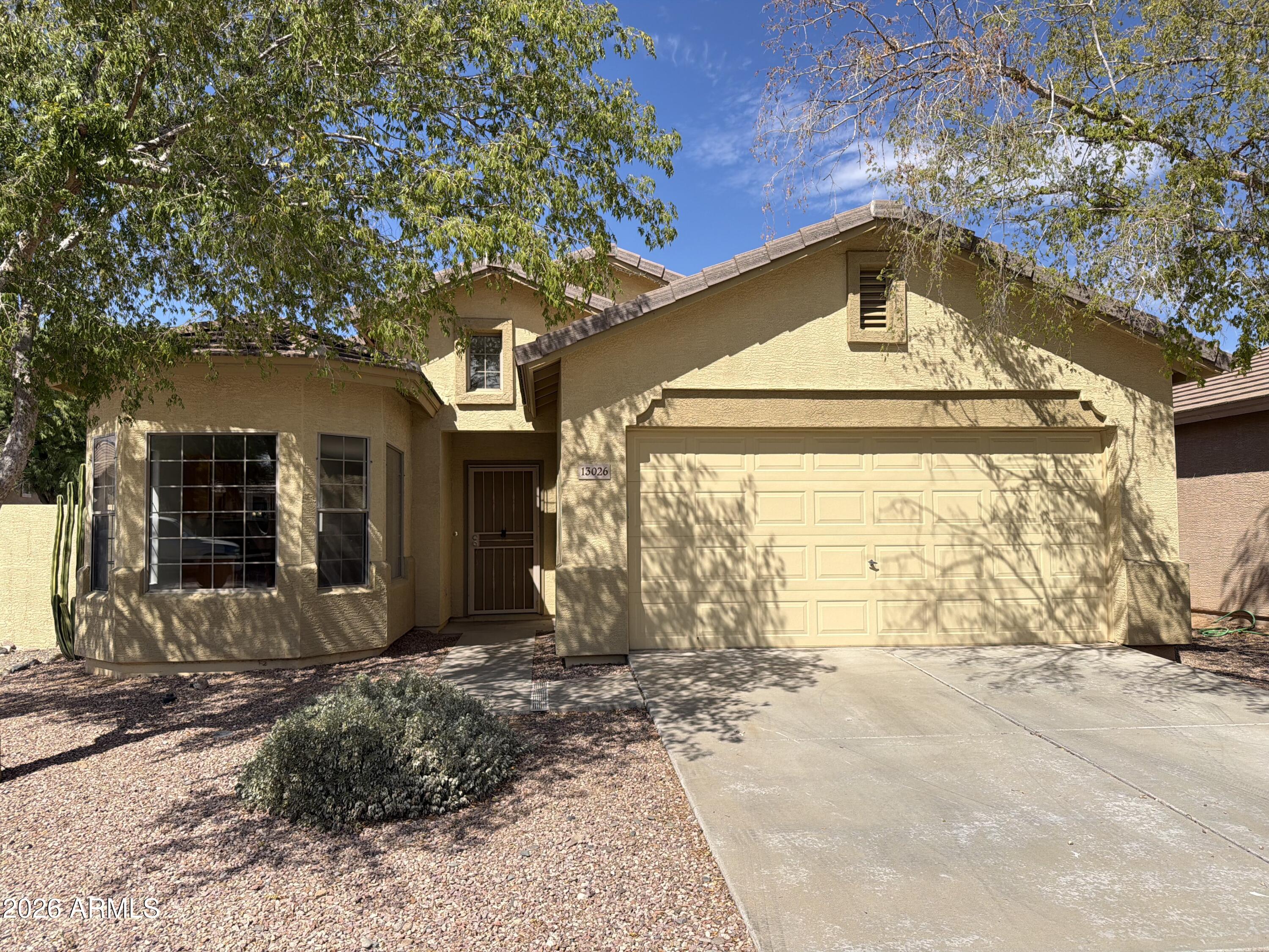 13026 W Corrine Drive — photo