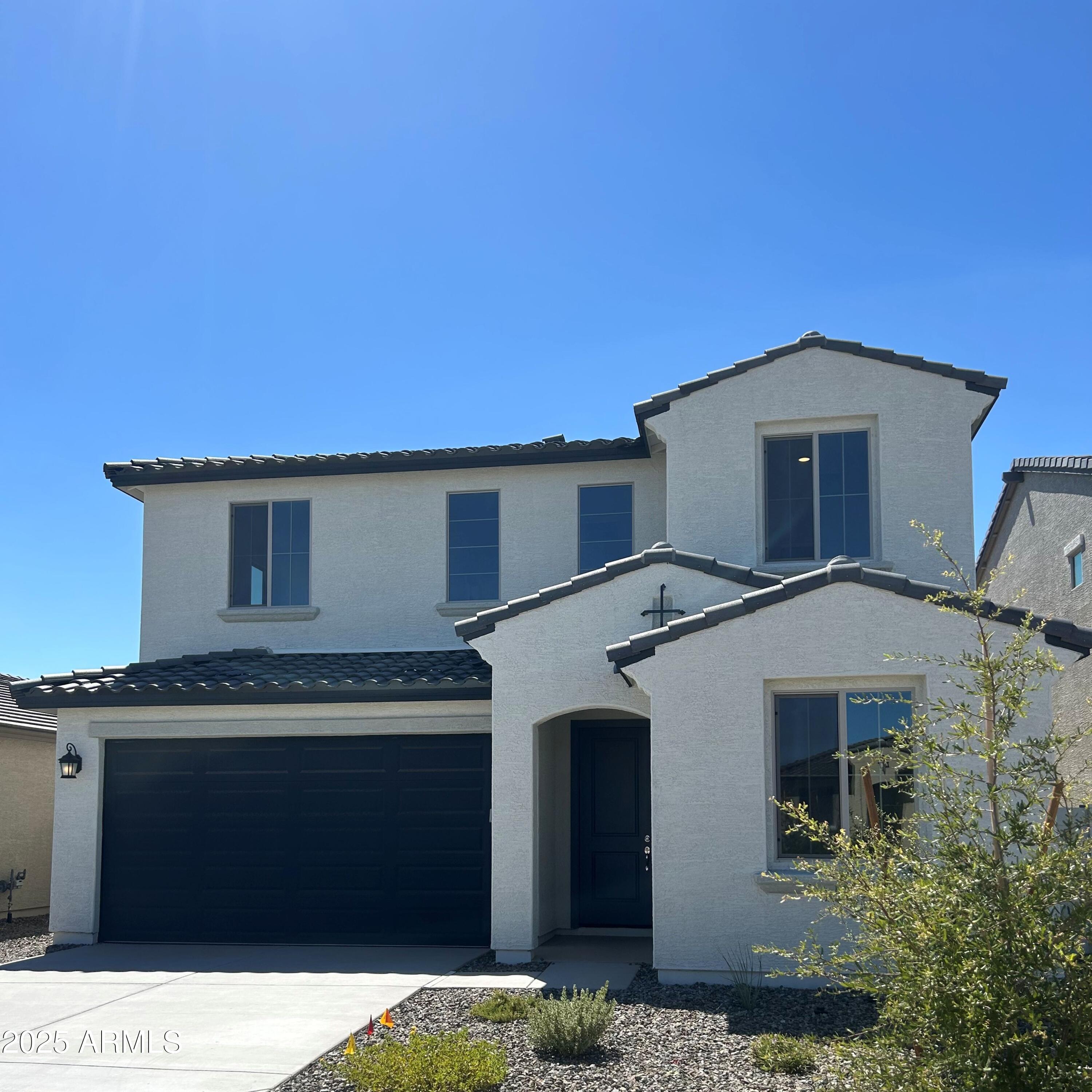 17135 W Corrine Drive — photo
