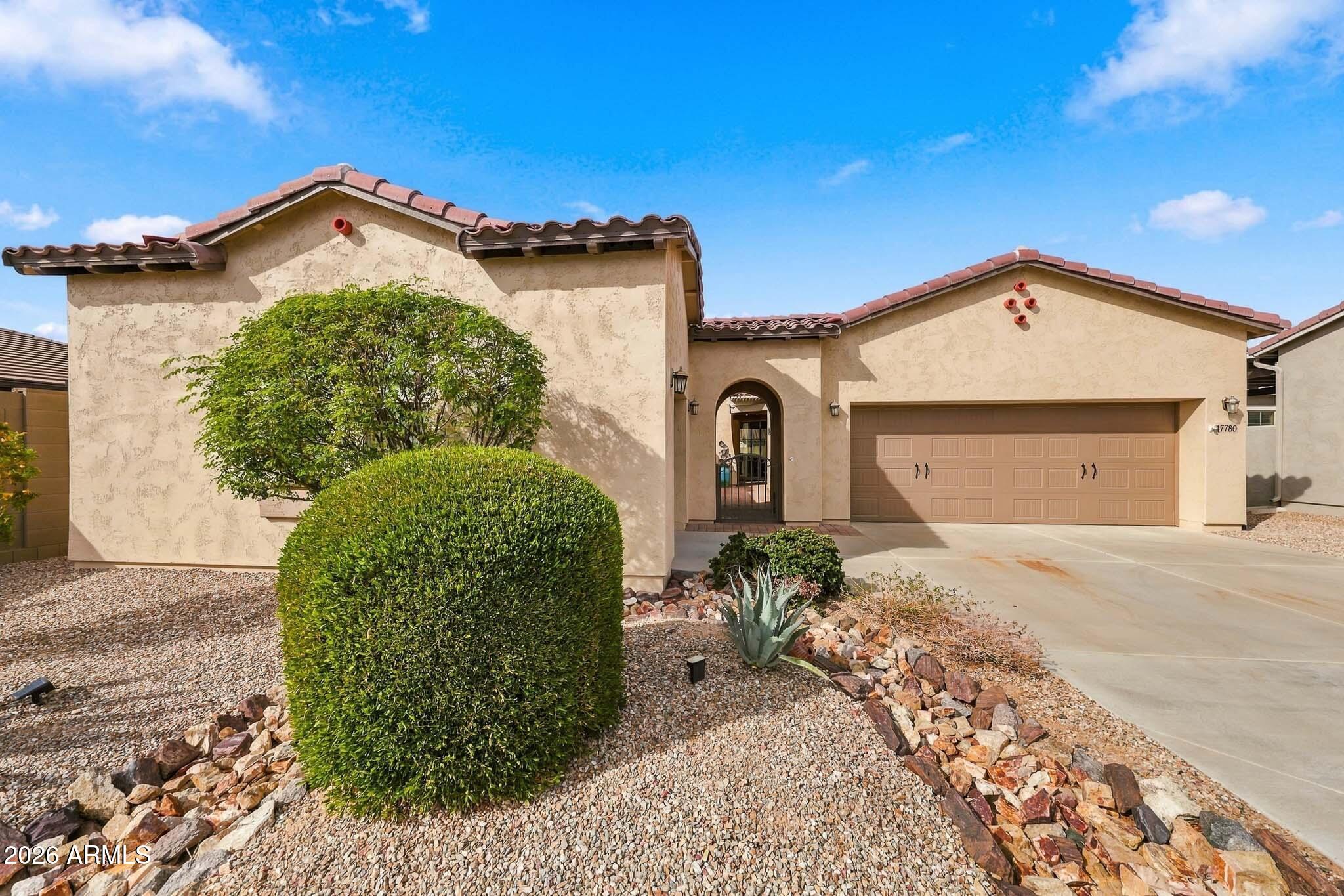 17780 W Redwood Lane — photo