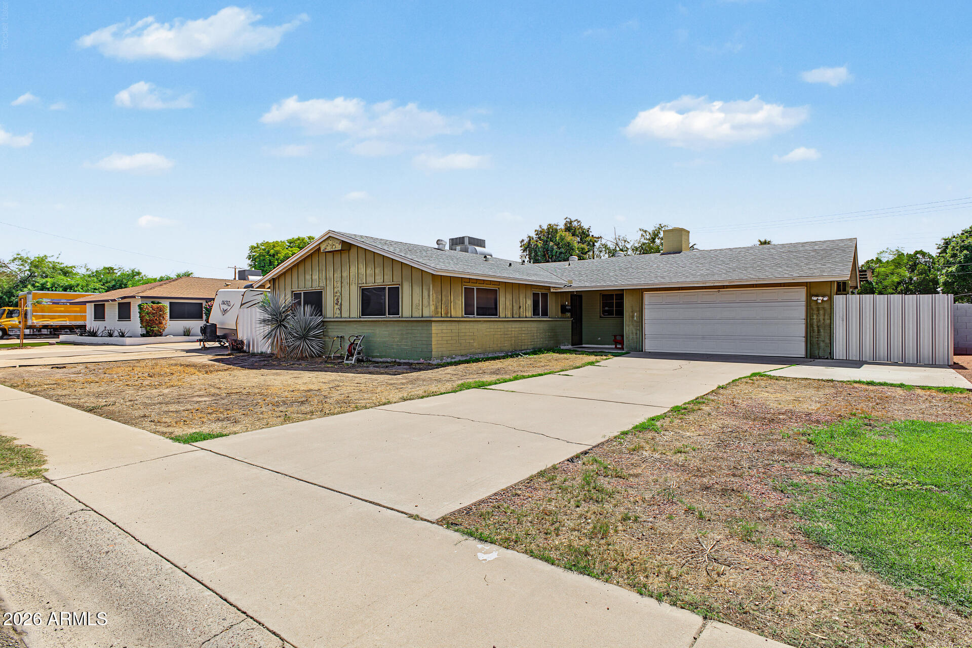 2109 W Keim Drive — photo