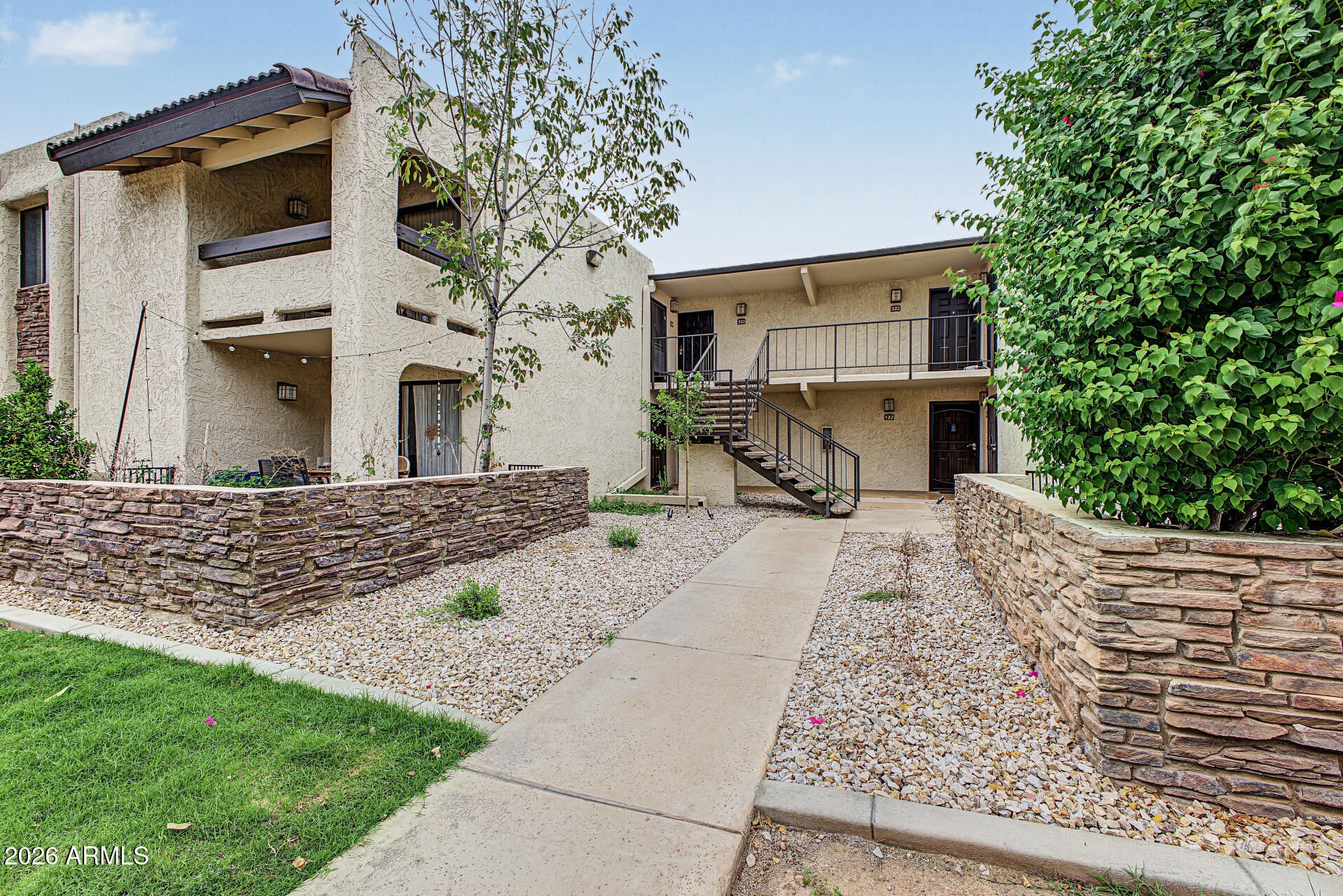 3825 E Camelback Road 122 — photo