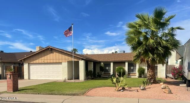 3932 W Becker Lane — photo
