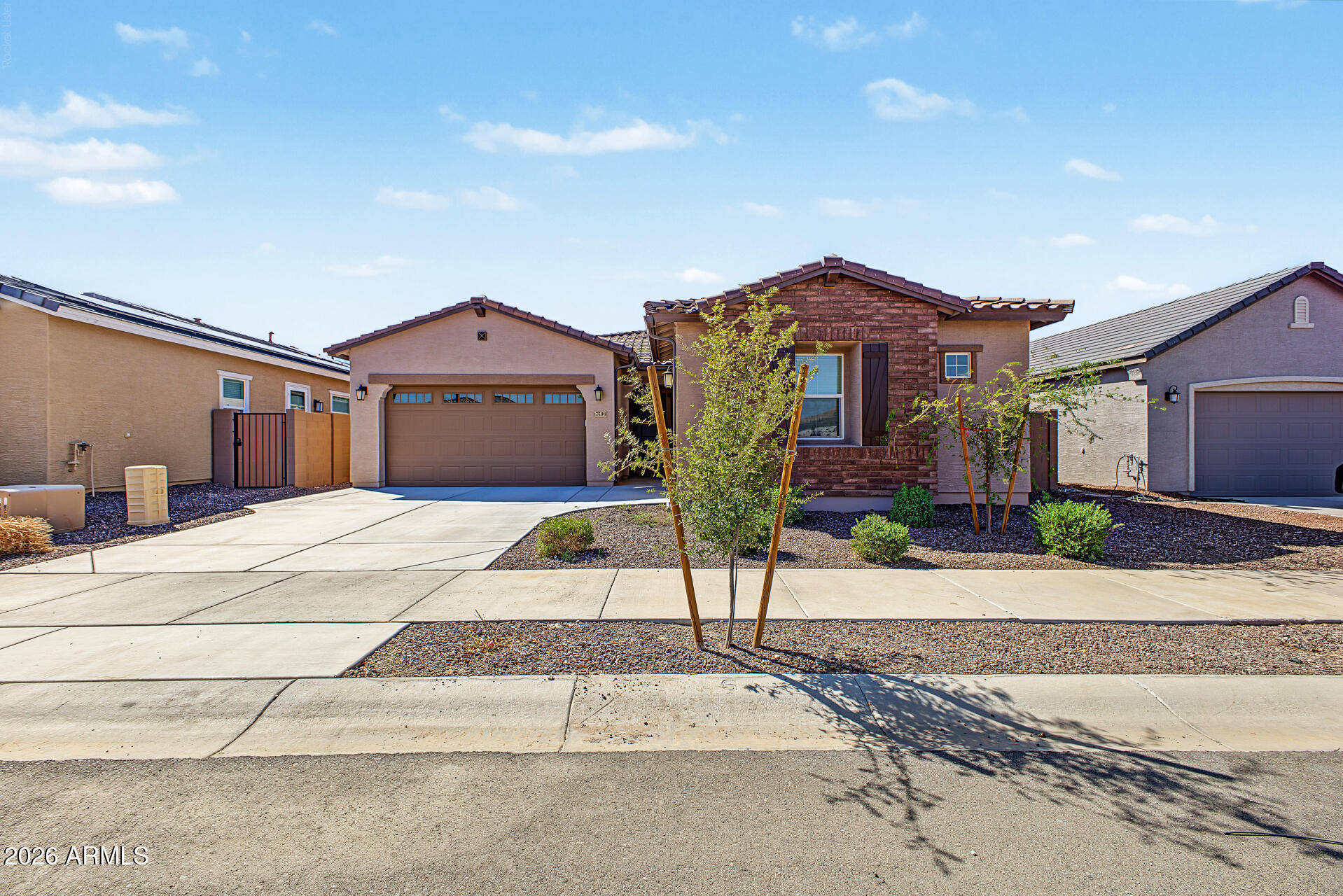 17599 W Victory Street — photo