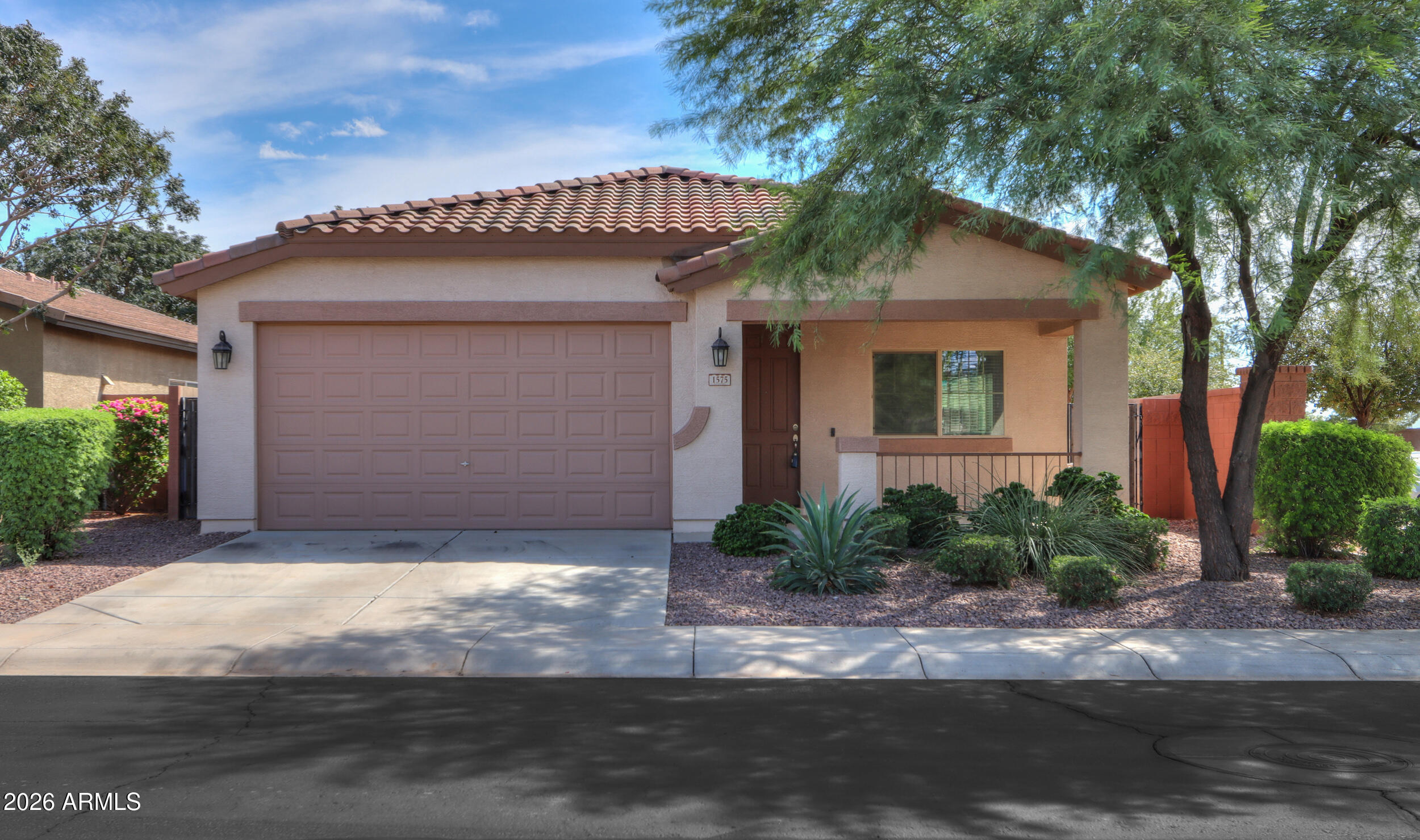 1575 W Alder Road — photo