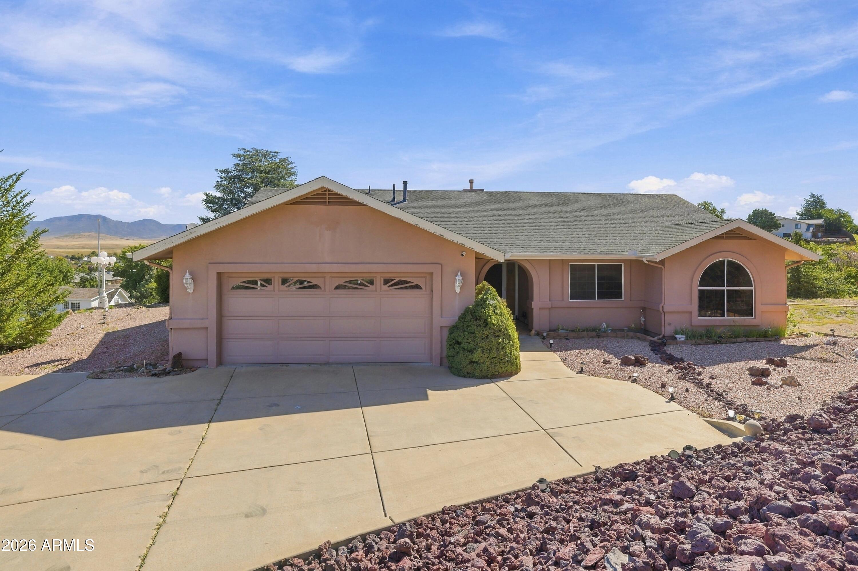 9531 E Serpentine Lane — photo