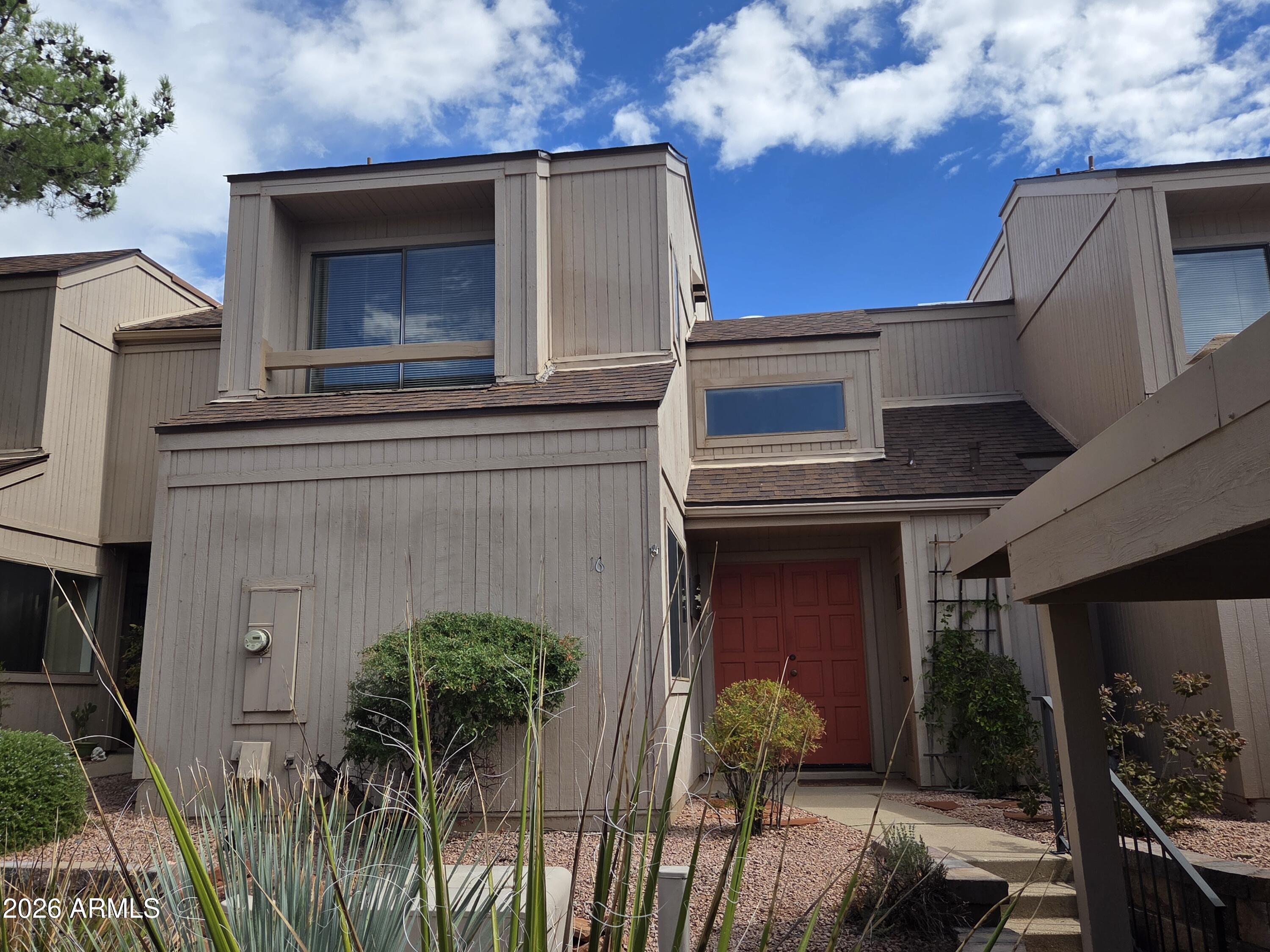 1390 Vista Montana Road 16 — photo