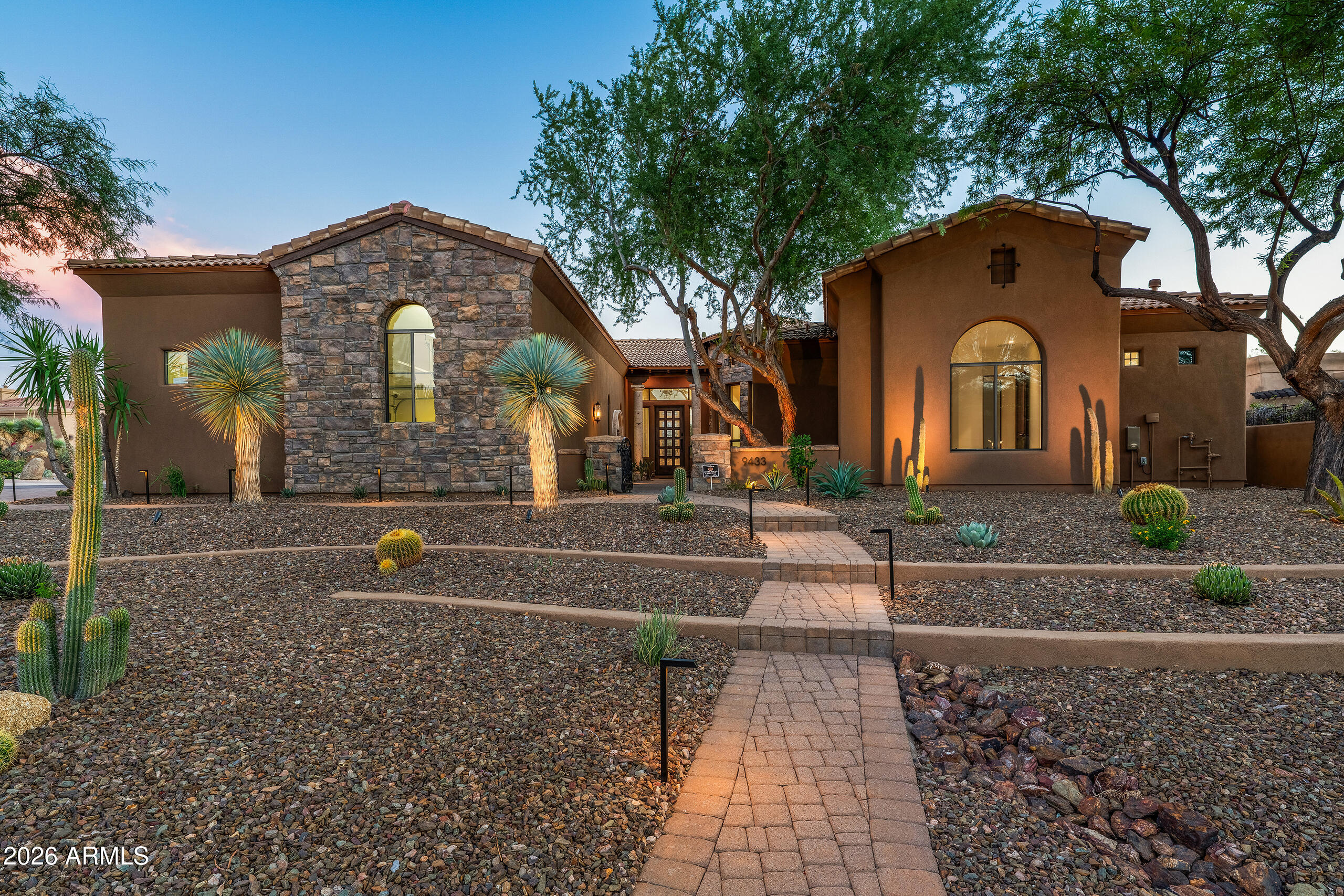 9433 E Monument Drive — photo