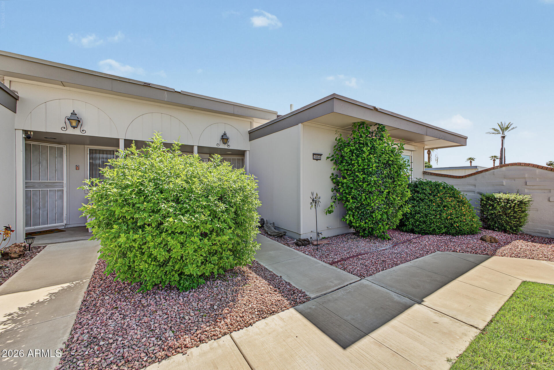 10856 W Coggins Drive — photo