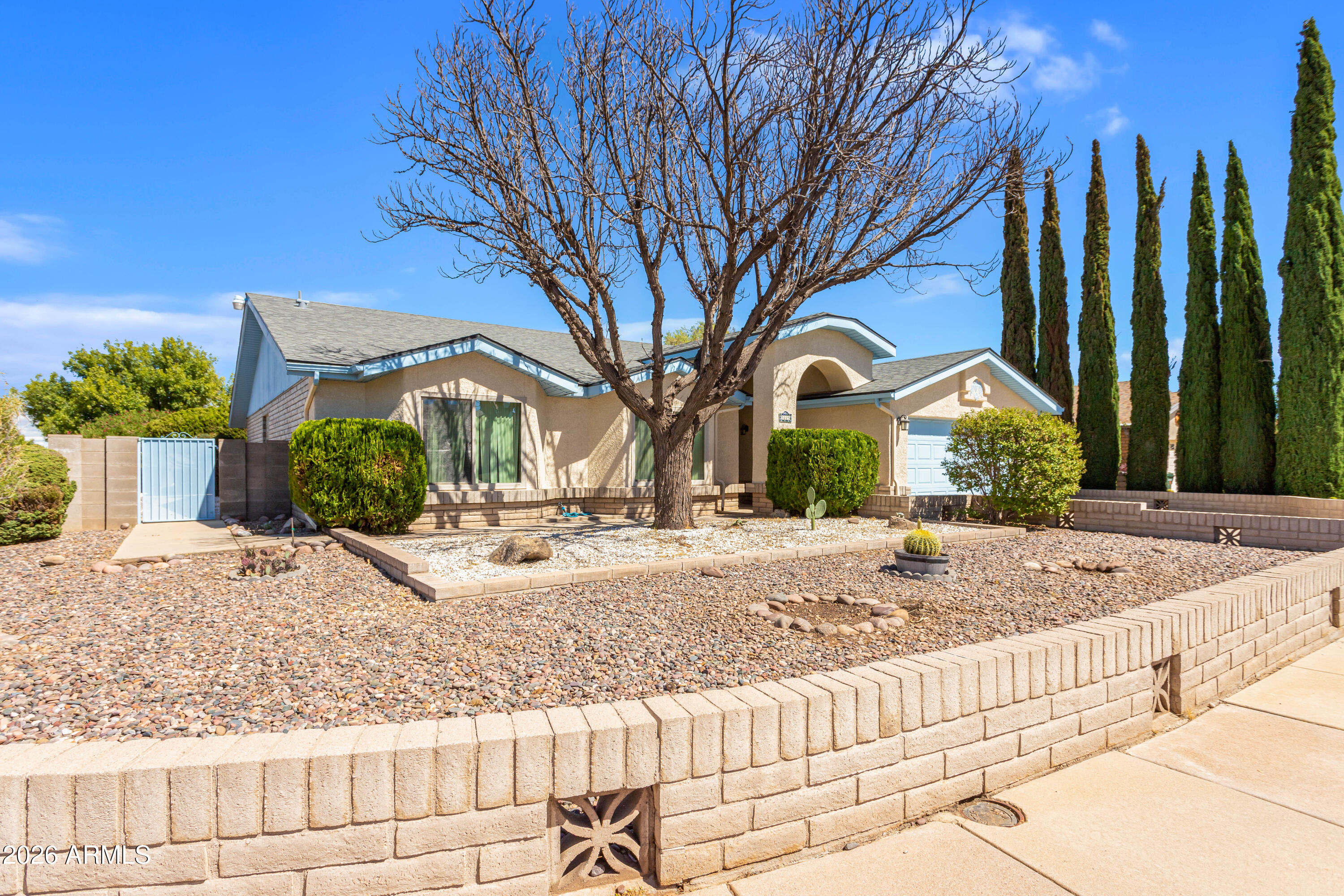 3225 Thunderbird Drive — photo