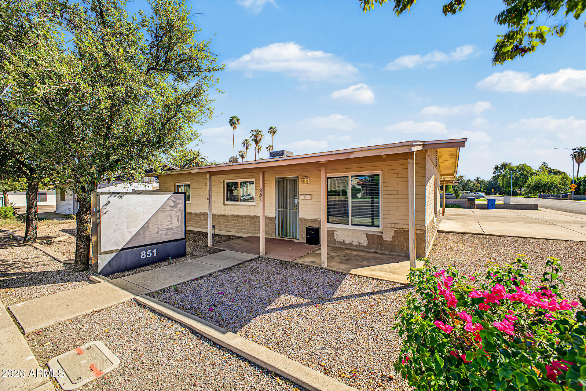 851 N Country Club Drive — photo