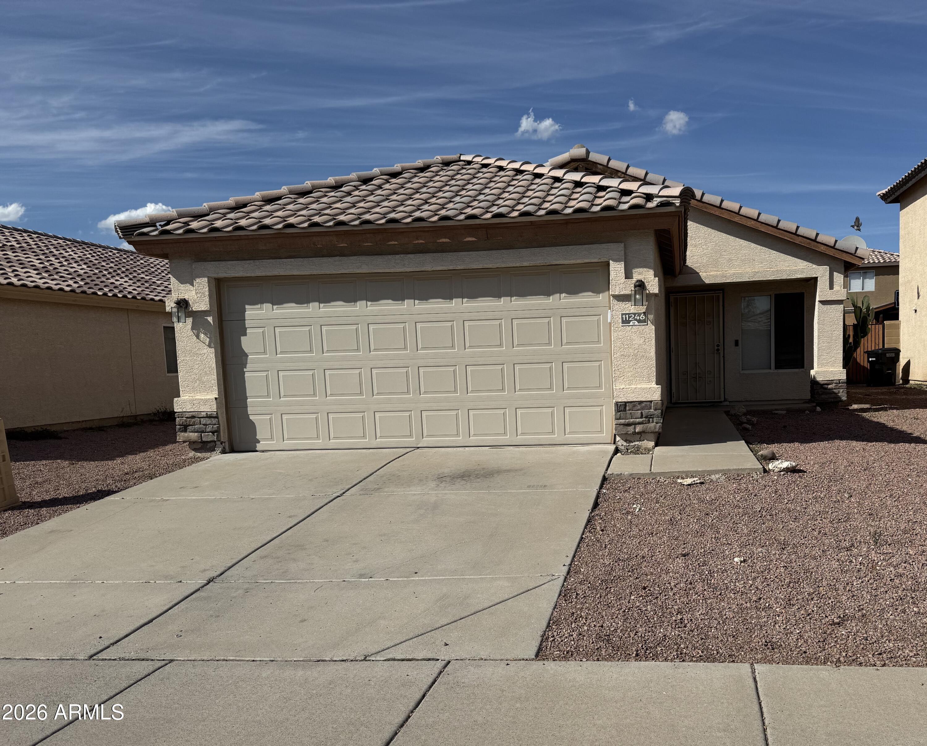 11246 W Sells Drive — photo