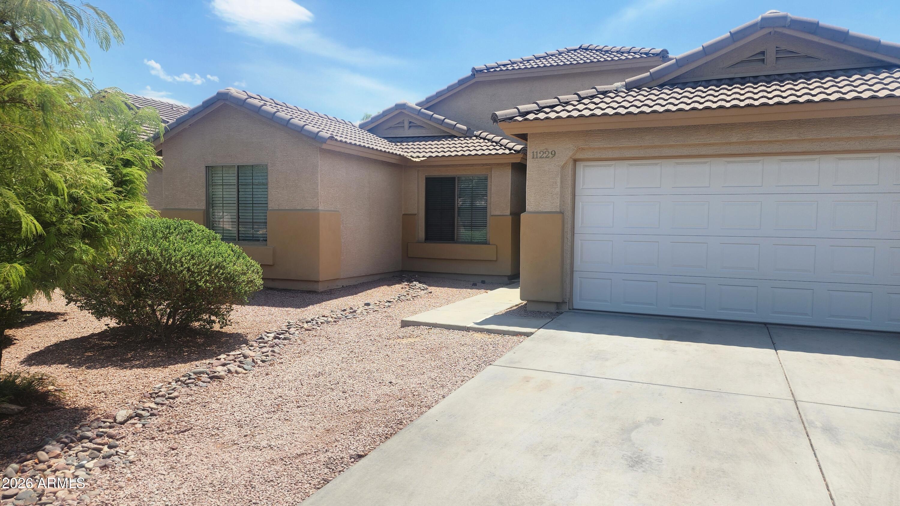 11229 W Chase Drive — photo