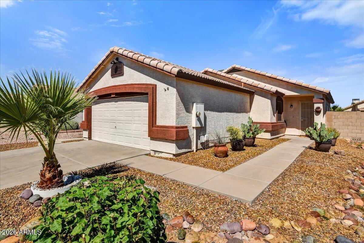3226 W Abraham Lane — photo