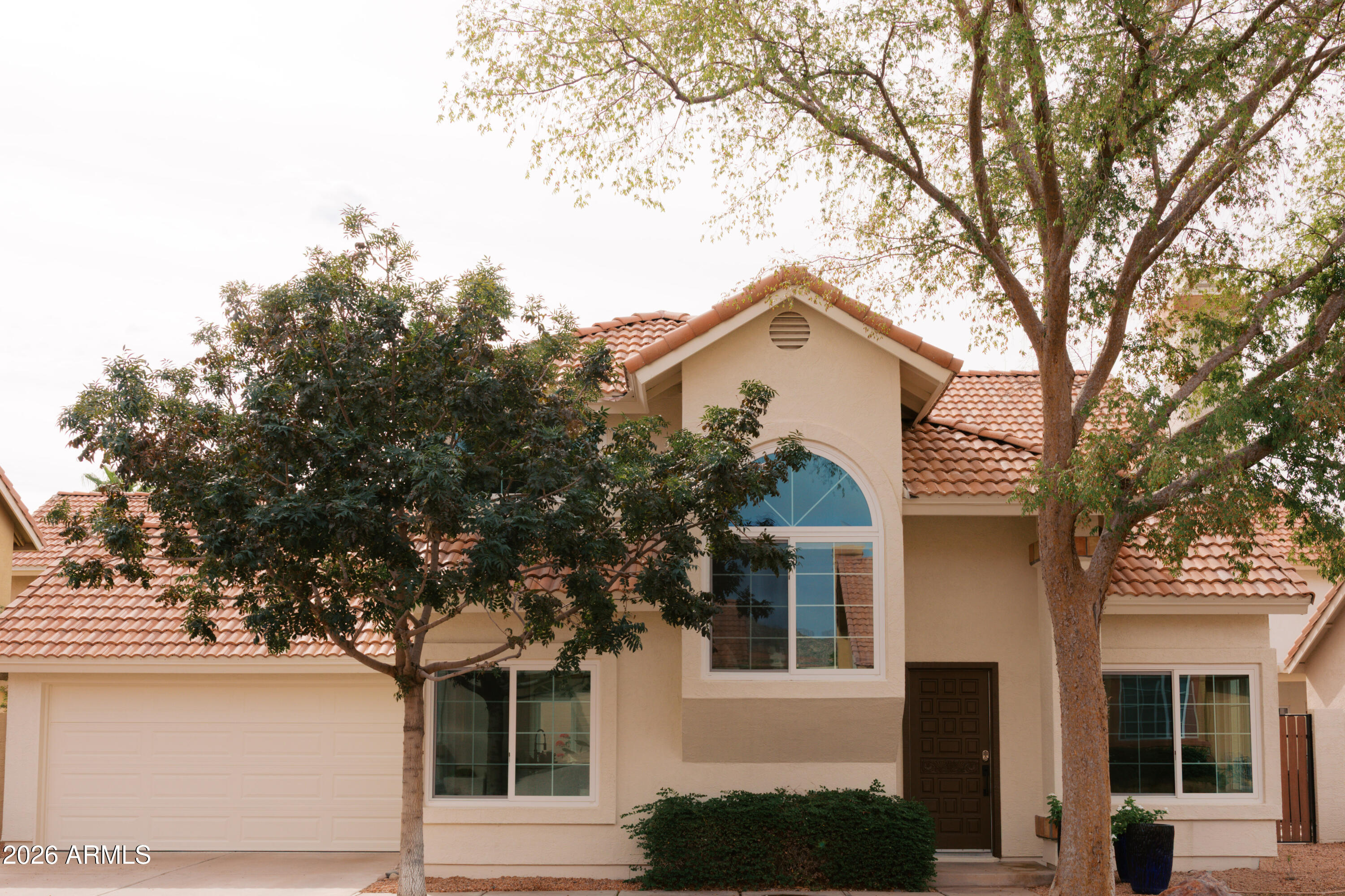 3757 E Kent Drive — photo