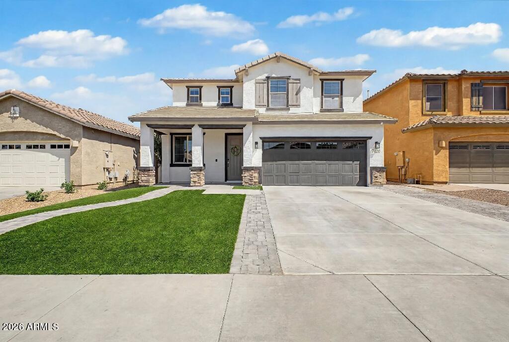 3912 E Blue Spruce Lane — photo