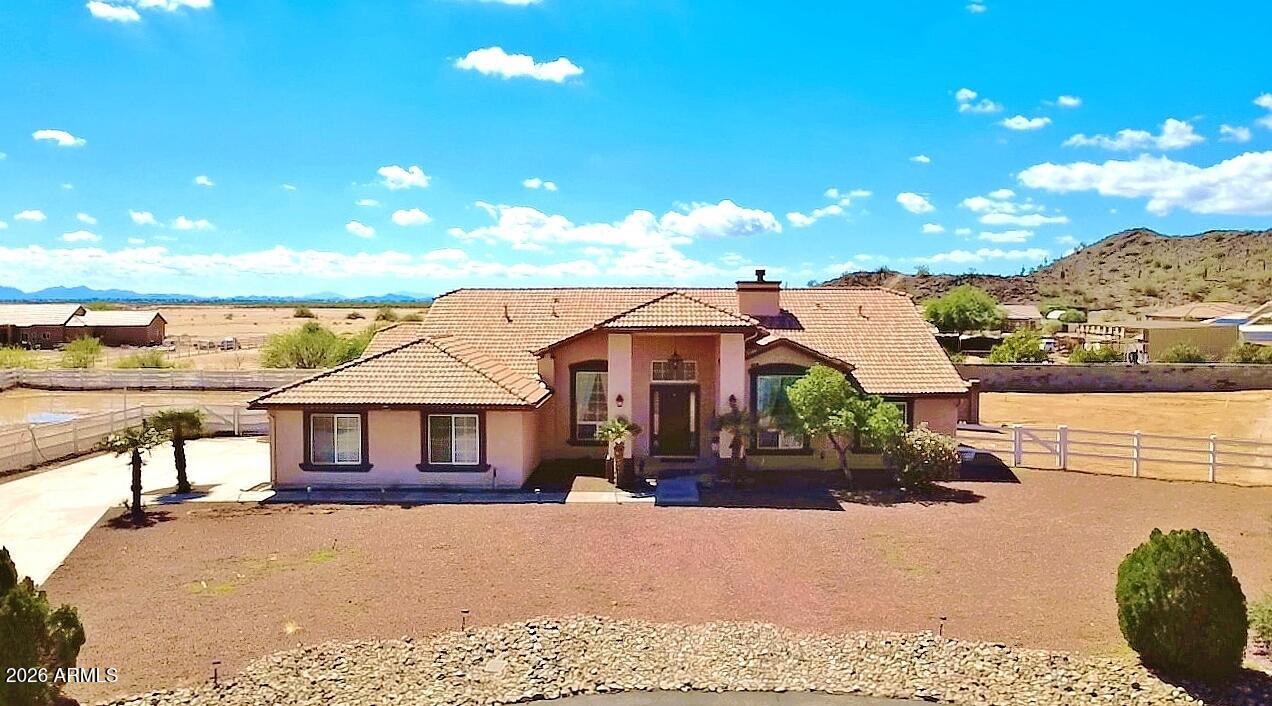 8715 S Valley Vista Court — photo