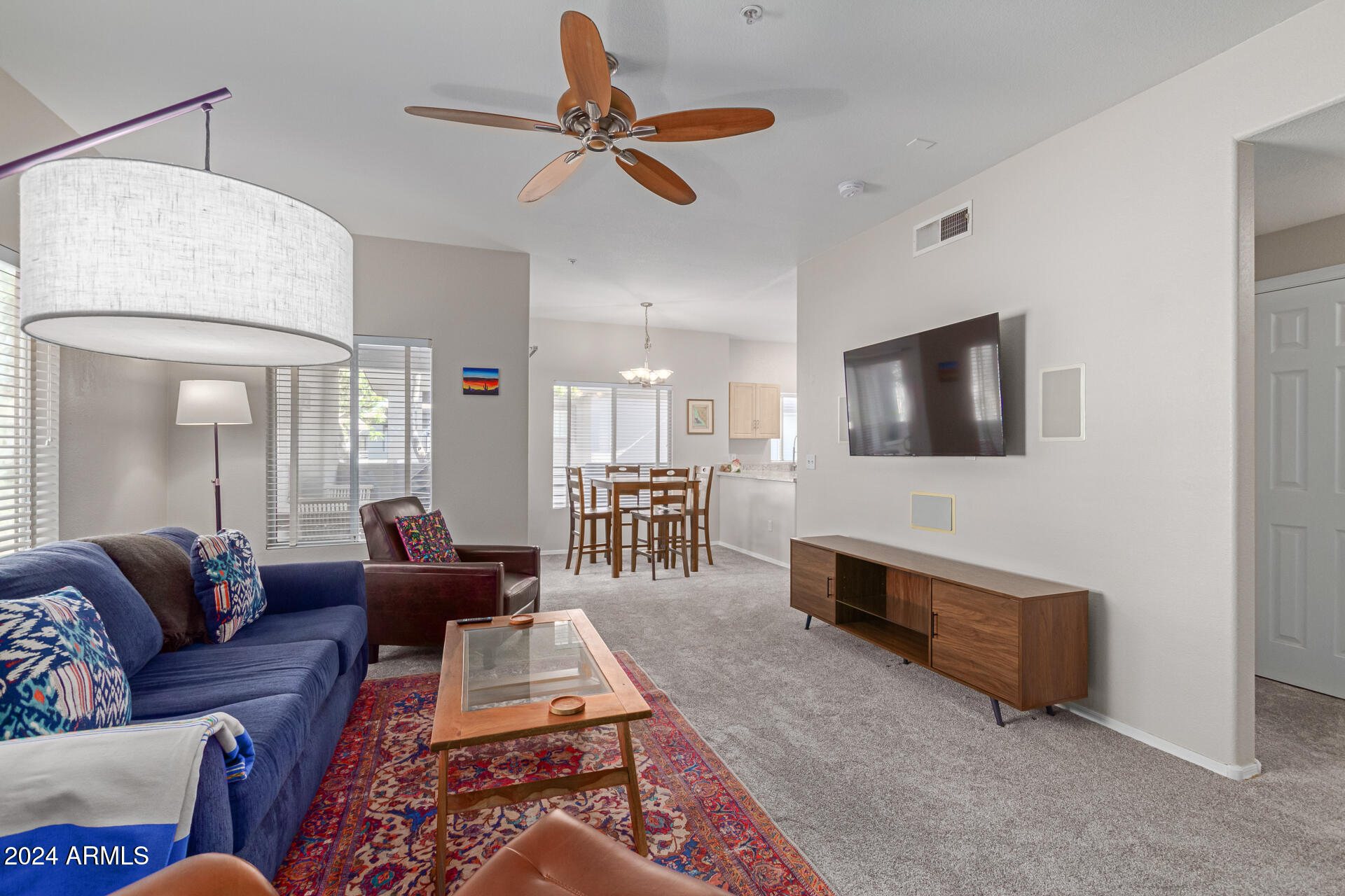 7401 W Arrowhead Clubhouse Drive 2046 — photo