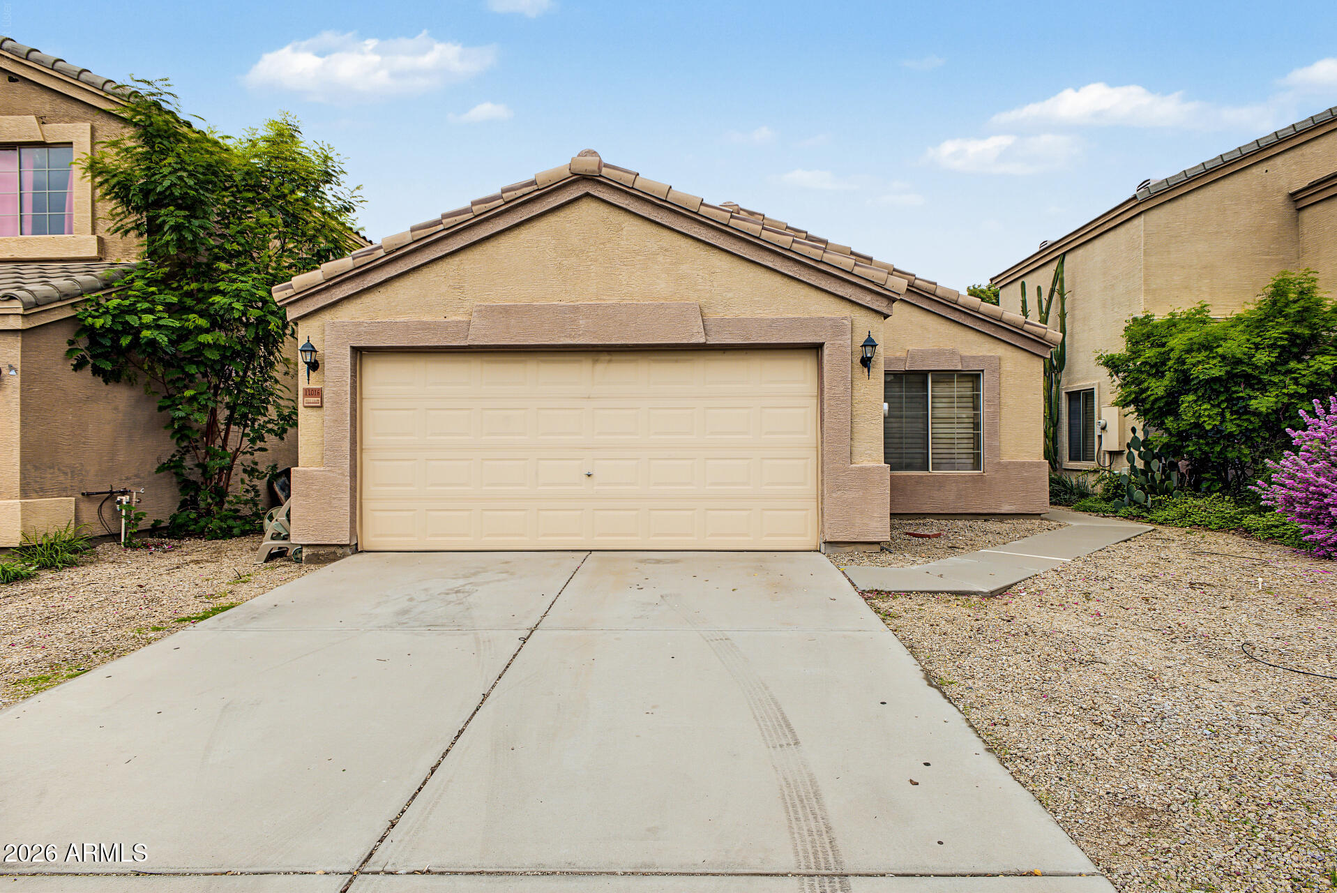 11016 E Abilene Avenue — photo