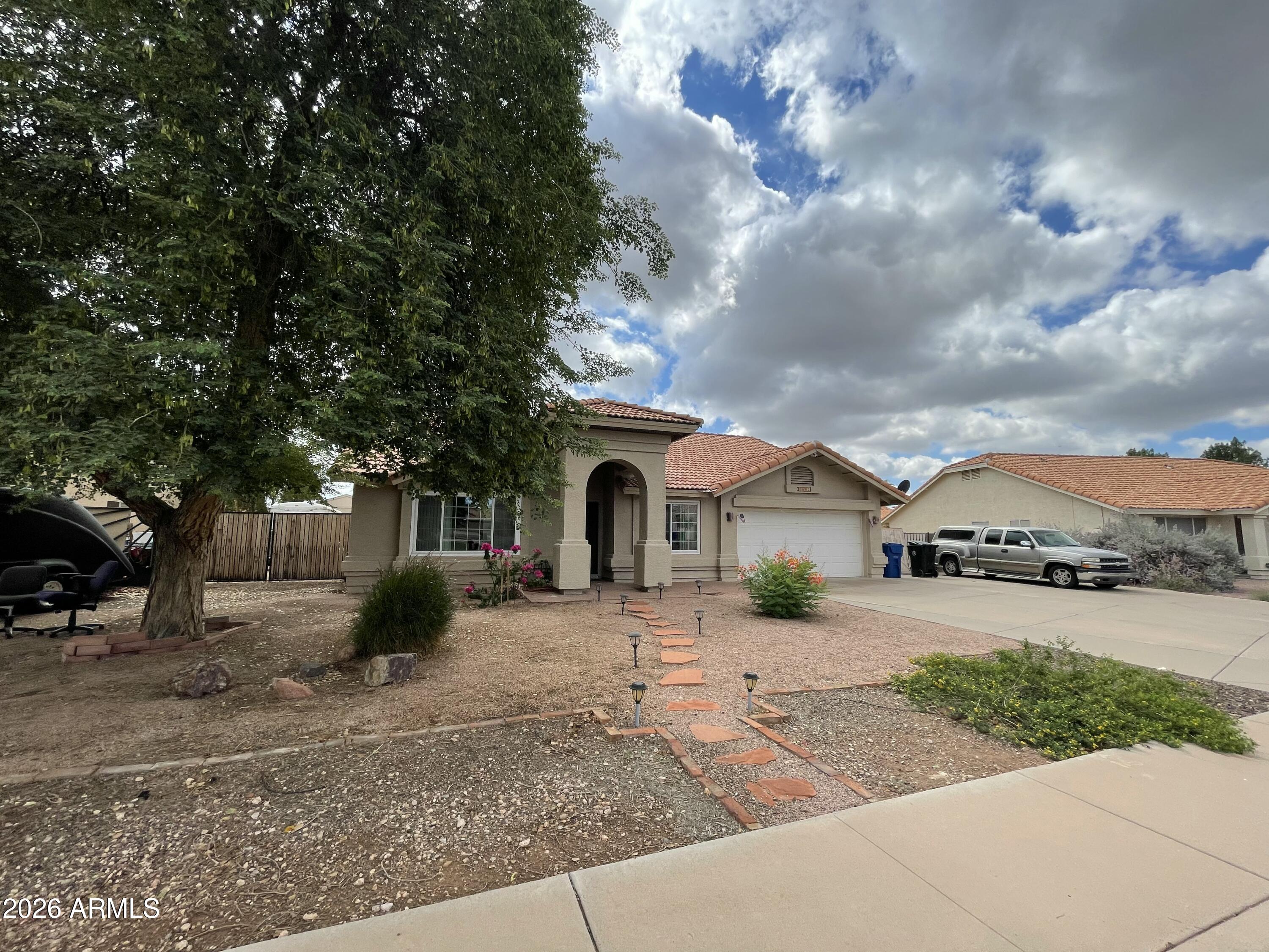 2661 E Nance Street — photo