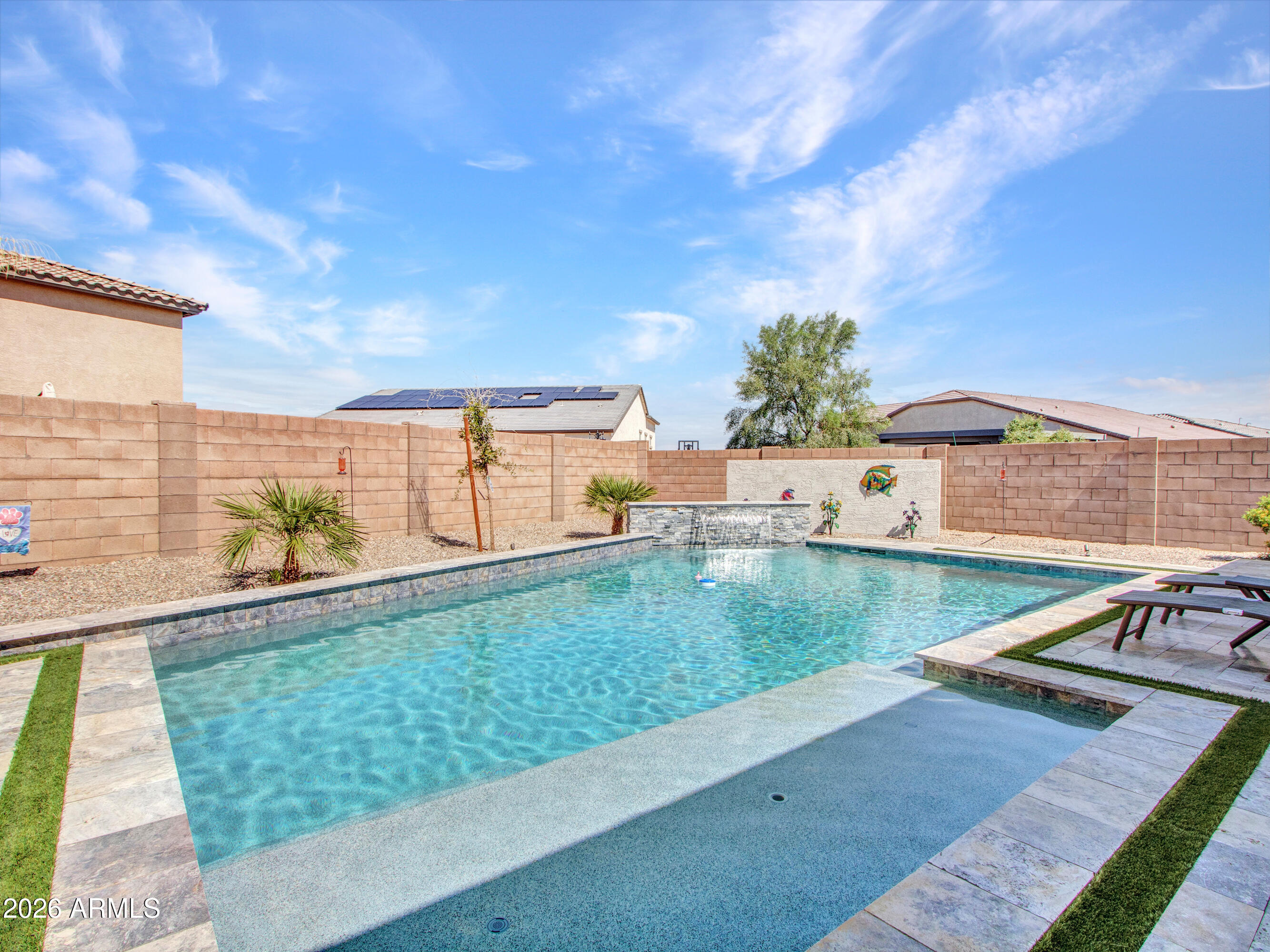 17314 W Loma Lane — photo