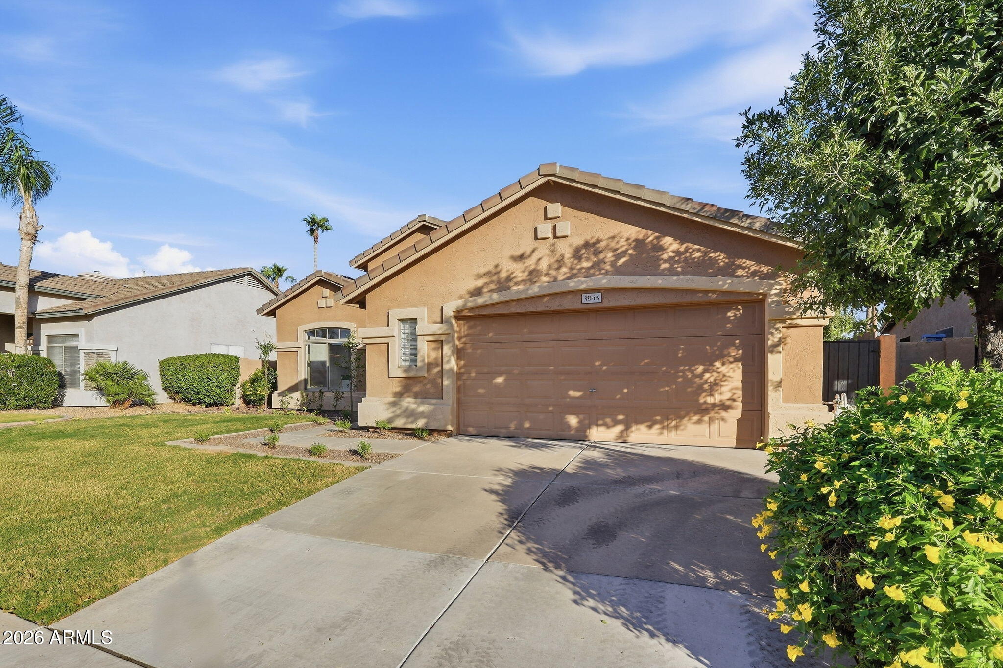 3945 S Cactus Wren Drive — photo