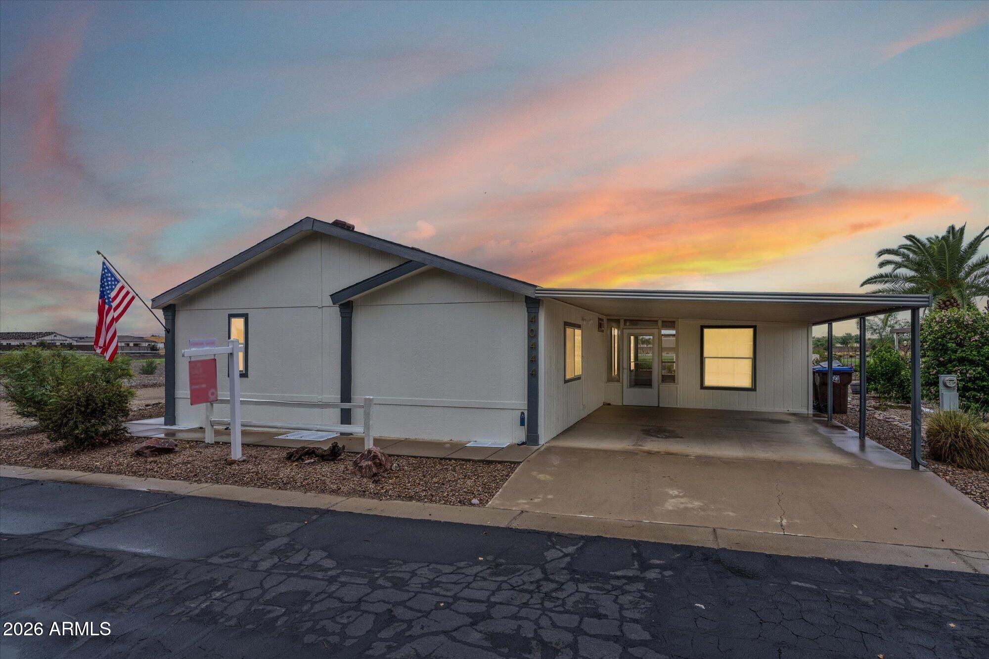 40444 N Eagle Street — photo