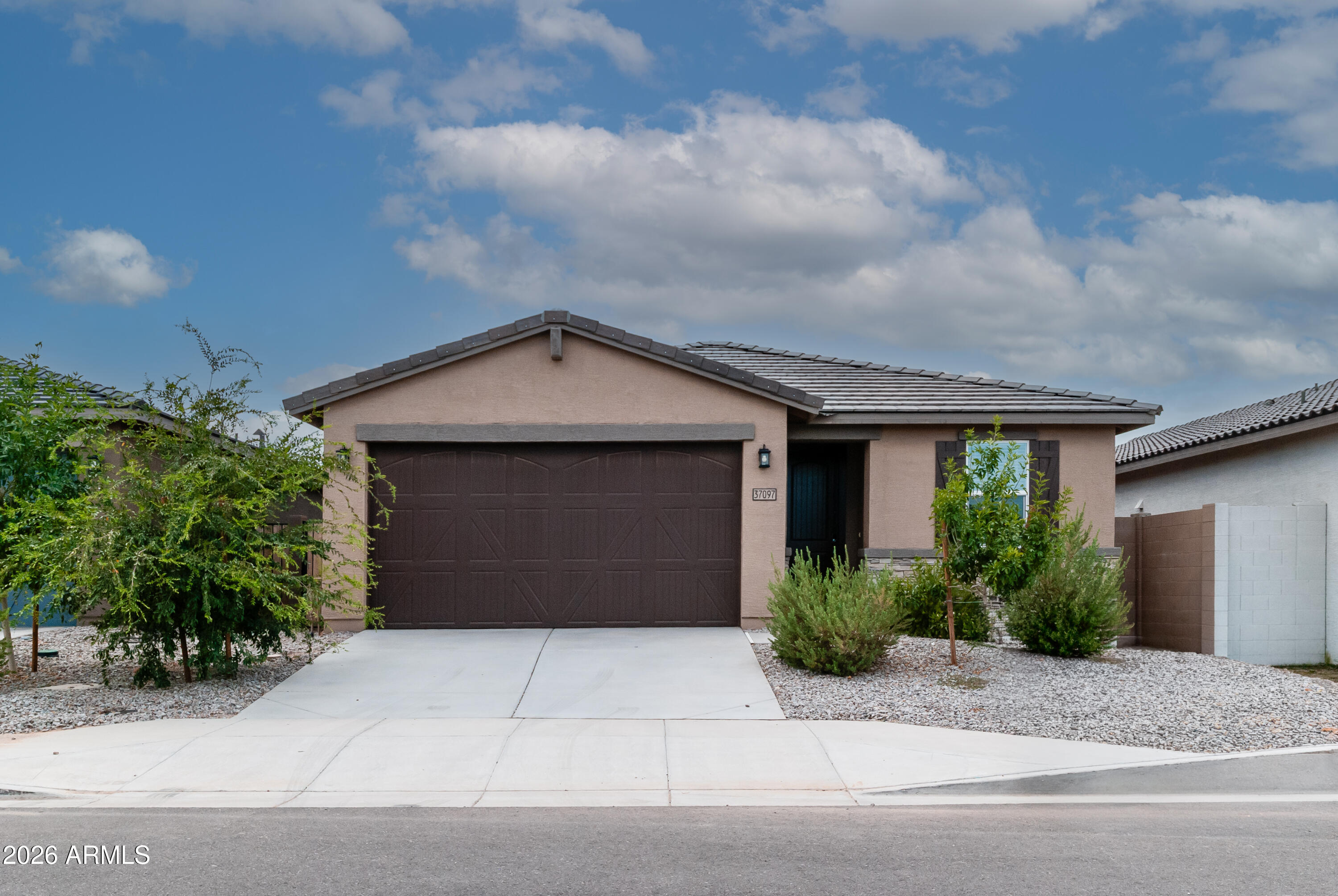 37097 W Prado Street — photo