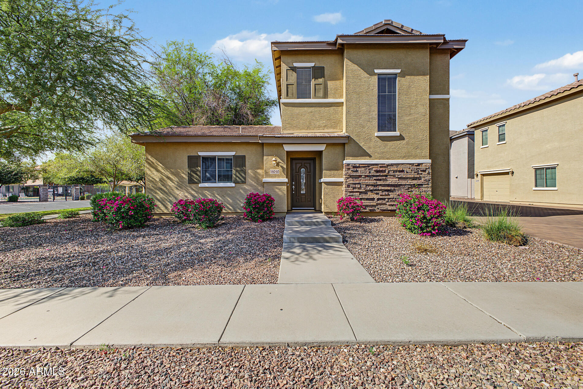 14040 W Country Gables Drive — photo